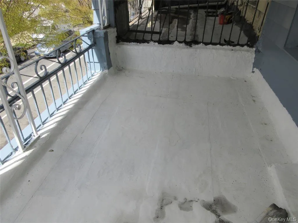 949 213th Street, New York, NY, 3 Bedrooms Bedrooms, 5 Rooms Rooms,1 BathroomBathrooms,Residential Lease,For Rent,213th,0,994754 949 213th Street, New York, NY, 3 Bedrooms Bedrooms, 5 Rooms Rooms,1 BathroomBathrooms,Residential Lease,For Rent,213th,0,994754