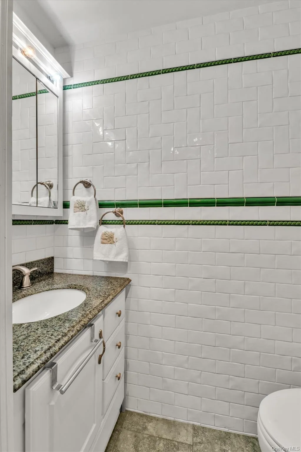 147-28 Charter Road, New York, NY, 2 Bedrooms Bedrooms, 6 Rooms Rooms,2 BathroomsBathrooms,Residential,For Rent,Charter,0,994756 147-28 Charter Road, New York, NY, 2 Bedrooms Bedrooms, 6 Rooms Rooms,2 BathroomsBathrooms,Residential,For Rent,Charter,0,994756