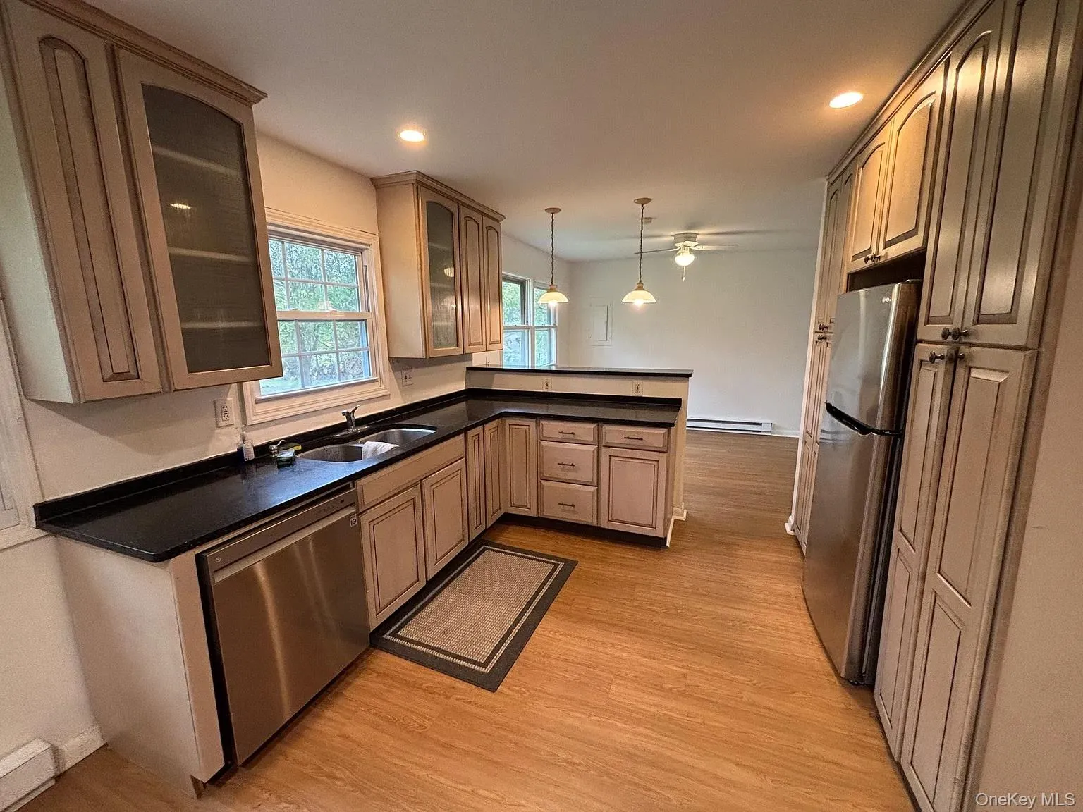 2 Partington Place, New Paltz, NY, 5 Bedrooms Bedrooms, 10 Rooms Rooms,2 BathroomsBathrooms,Residential Lease,For Rent,Partington,0,994766 2 Partington Place, New Paltz, NY, 5 Bedrooms Bedrooms, 10 Rooms Rooms,2 BathroomsBathrooms,Residential Lease,For Rent,Partington,0,994766