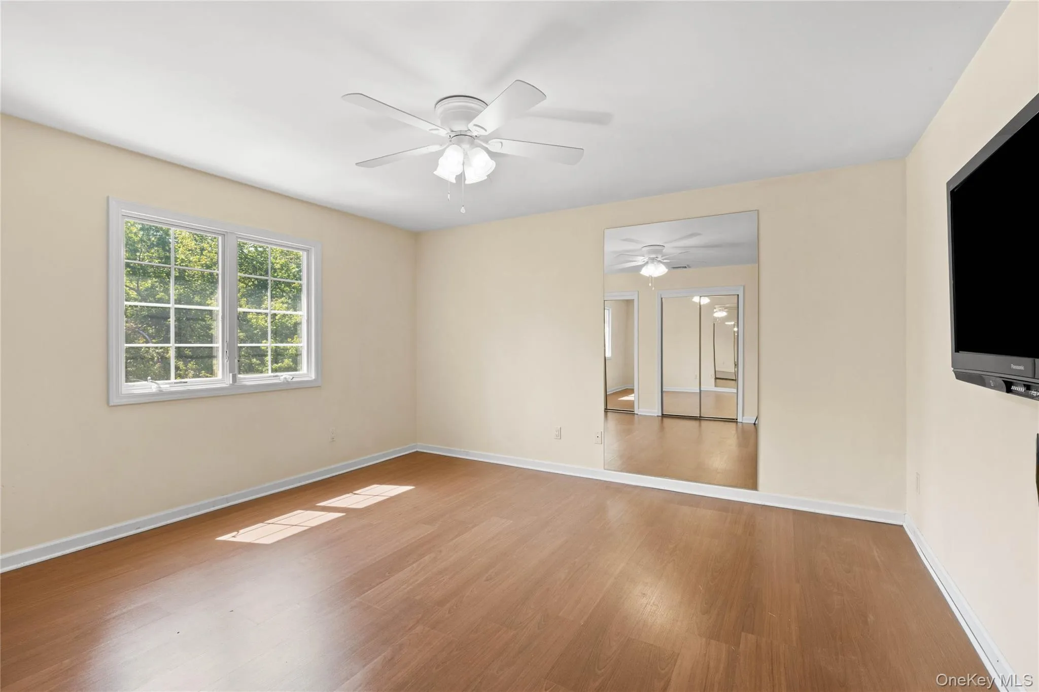 3 Dover Court, Riverhead, NY, 5 Bedrooms Bedrooms, 9 Rooms Rooms,3 BathroomsBathrooms,Residential Sale,For Rent,Dover,0,994795 3 Dover Court, Riverhead, NY, 5 Bedrooms Bedrooms, 9 Rooms Rooms,3 BathroomsBathrooms,Residential Sale,For Rent,Dover,0,994795