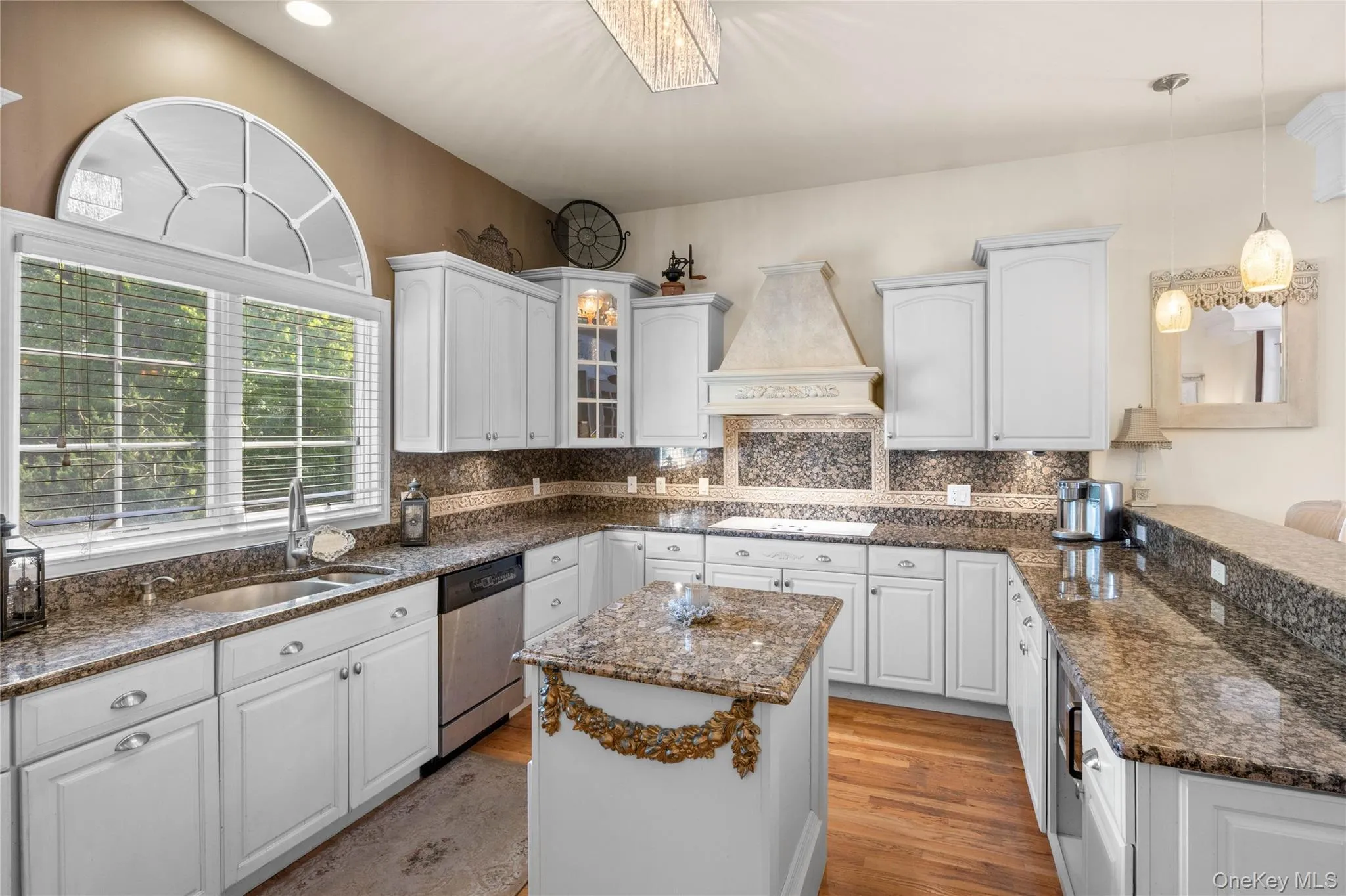 3 Dover Court, Riverhead, NY, 5 Bedrooms Bedrooms, 9 Rooms Rooms,3 BathroomsBathrooms,Residential Sale,For Rent,Dover,0,994795 3 Dover Court, Riverhead, NY, 5 Bedrooms Bedrooms, 9 Rooms Rooms,3 BathroomsBathrooms,Residential Sale,For Rent,Dover,0,994795