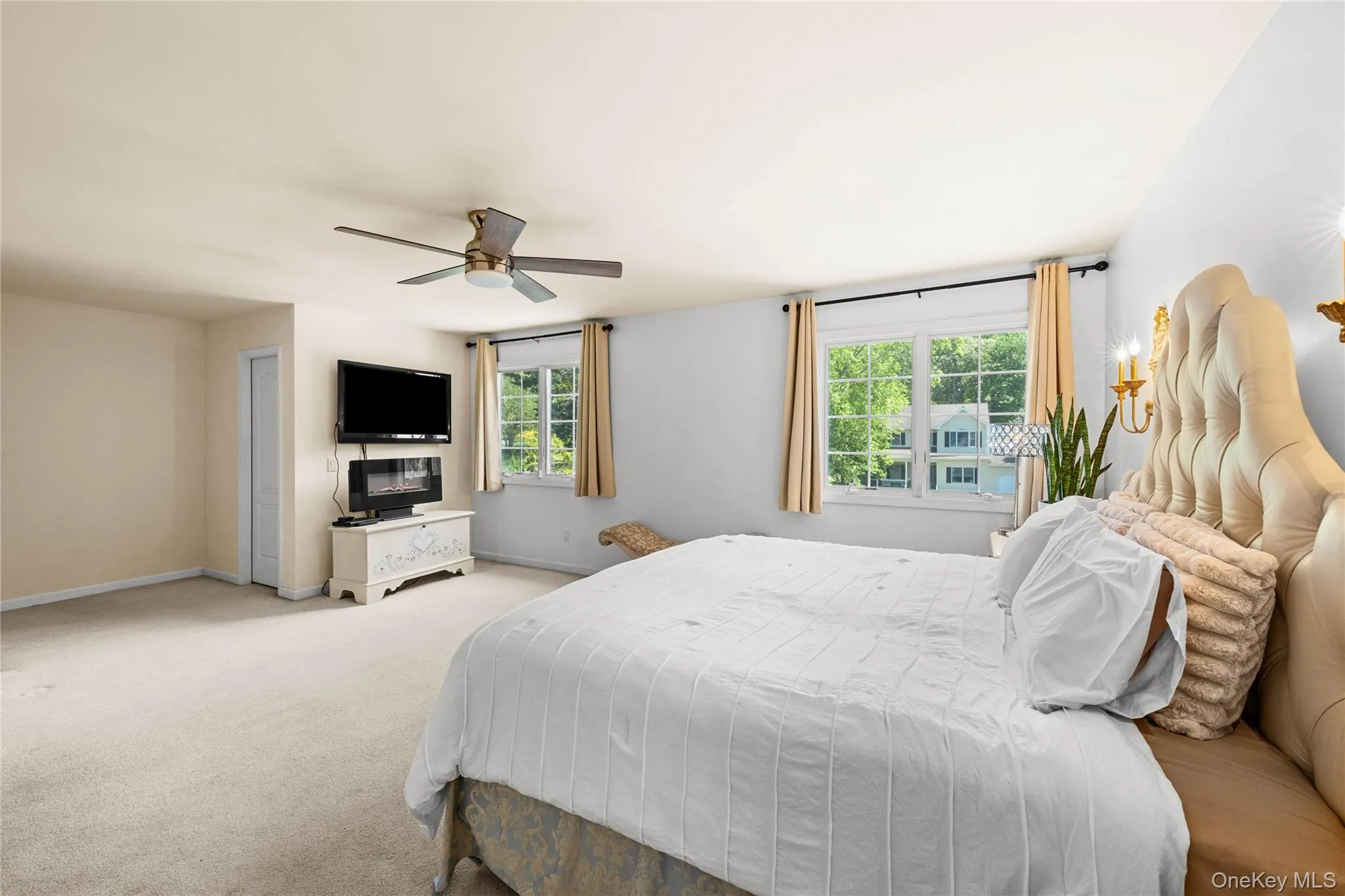 3 Dover Court, Riverhead, NY, 5 Bedrooms Bedrooms, 9 Rooms Rooms,3 BathroomsBathrooms,Residential Sale,For Rent,Dover,0,994795 3 Dover Court, Riverhead, NY, 5 Bedrooms Bedrooms, 9 Rooms Rooms,3 BathroomsBathrooms,Residential Sale,For Rent,Dover,0,994795