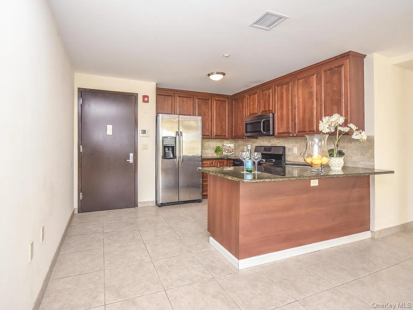 200 Carney Street, Glen Cove, NY, 2 Bedrooms Bedrooms, 3 Rooms Rooms,1 BathroomBathrooms,Residential Lease,For Rent,Carney,0,994814 200 Carney Street, Glen Cove, NY, 2 Bedrooms Bedrooms, 3 Rooms Rooms,1 BathroomBathrooms,Residential Lease,For Rent,Carney,0,994814
