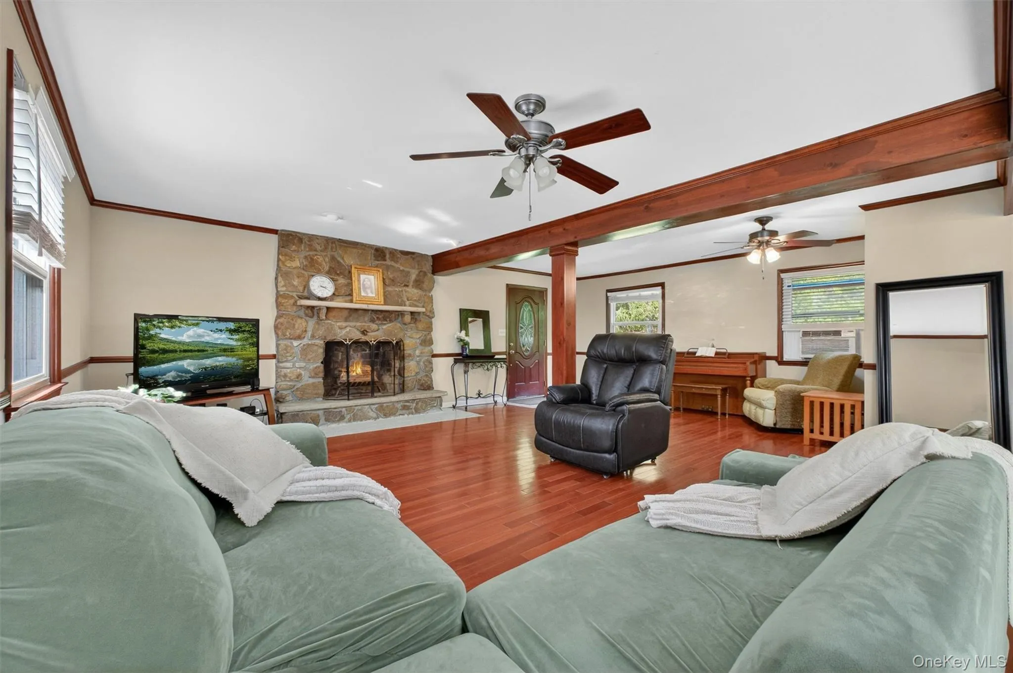 14 Victor Lane, Poughkeepsie, NY, 4 Bedrooms Bedrooms, 8 Rooms Rooms,3 BathroomsBathrooms,Residential,For Rent,Victor,0,994817 14 Victor Lane, Poughkeepsie, NY, 4 Bedrooms Bedrooms, 8 Rooms Rooms,3 BathroomsBathrooms,Residential,For Rent,Victor,0,994817