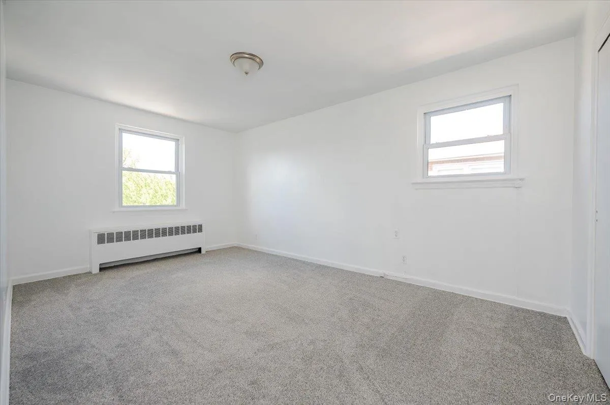 3166 Spencer Drive, New York, NY, 3 Bedrooms Bedrooms, 6 Rooms Rooms,1 BathroomBathrooms,Residential Lease,For Rent,Spencer,0,994821 3166 Spencer Drive, New York, NY, 3 Bedrooms Bedrooms, 6 Rooms Rooms,1 BathroomBathrooms,Residential Lease,For Rent,Spencer,0,994821
