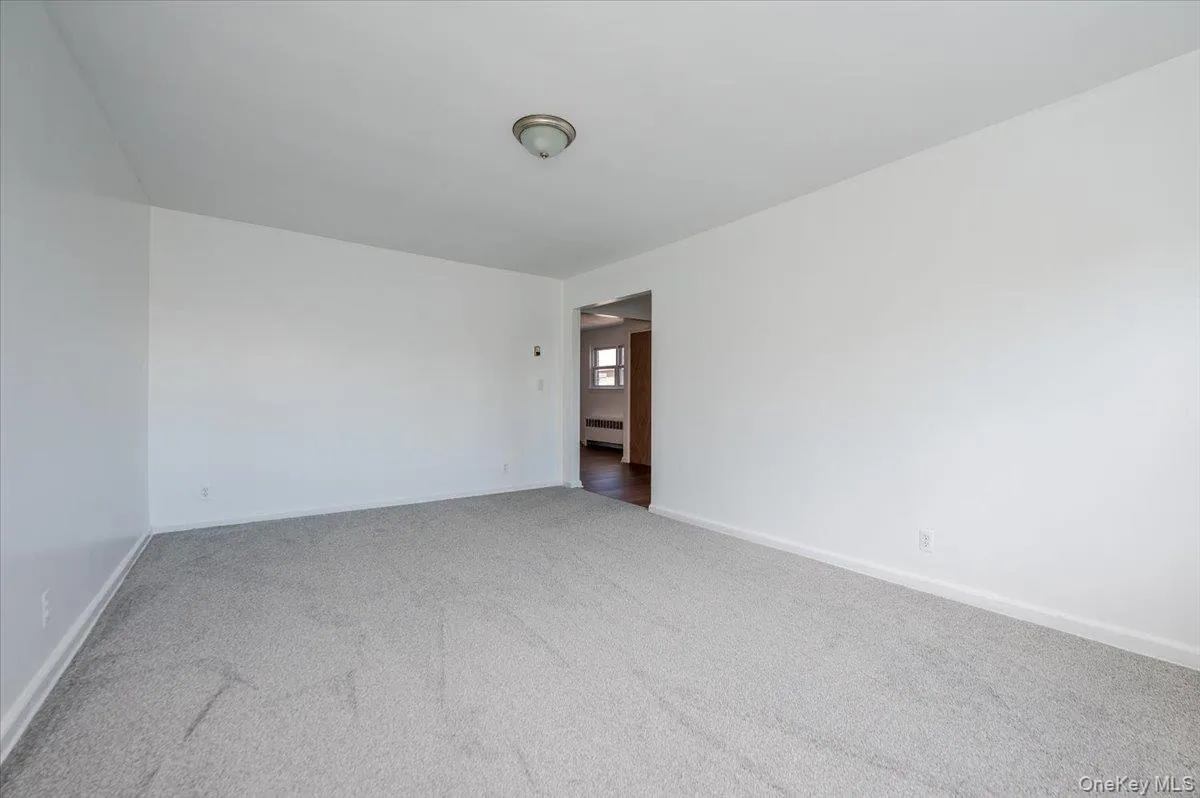 3166 Spencer Drive, New York, NY, 3 Bedrooms Bedrooms, 6 Rooms Rooms,1 BathroomBathrooms,Residential Lease,For Rent,Spencer,0,994821 3166 Spencer Drive, New York, NY, 3 Bedrooms Bedrooms, 6 Rooms Rooms,1 BathroomBathrooms,Residential Lease,For Rent,Spencer,0,994821