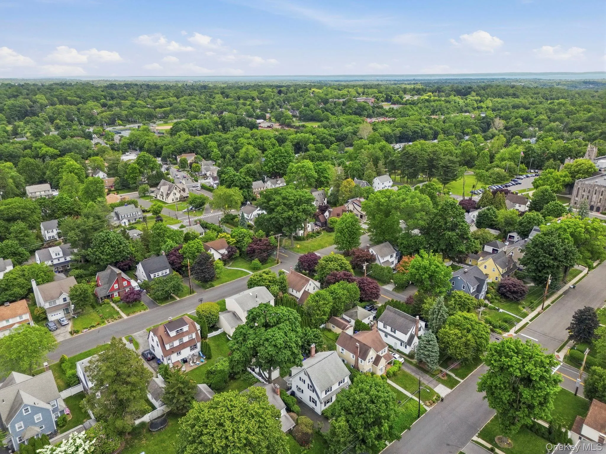Coffee shops, dining, parks, and everyday essentials just minutes away. Coffee shops, dining, parks, and everyday essentials just minutes away.