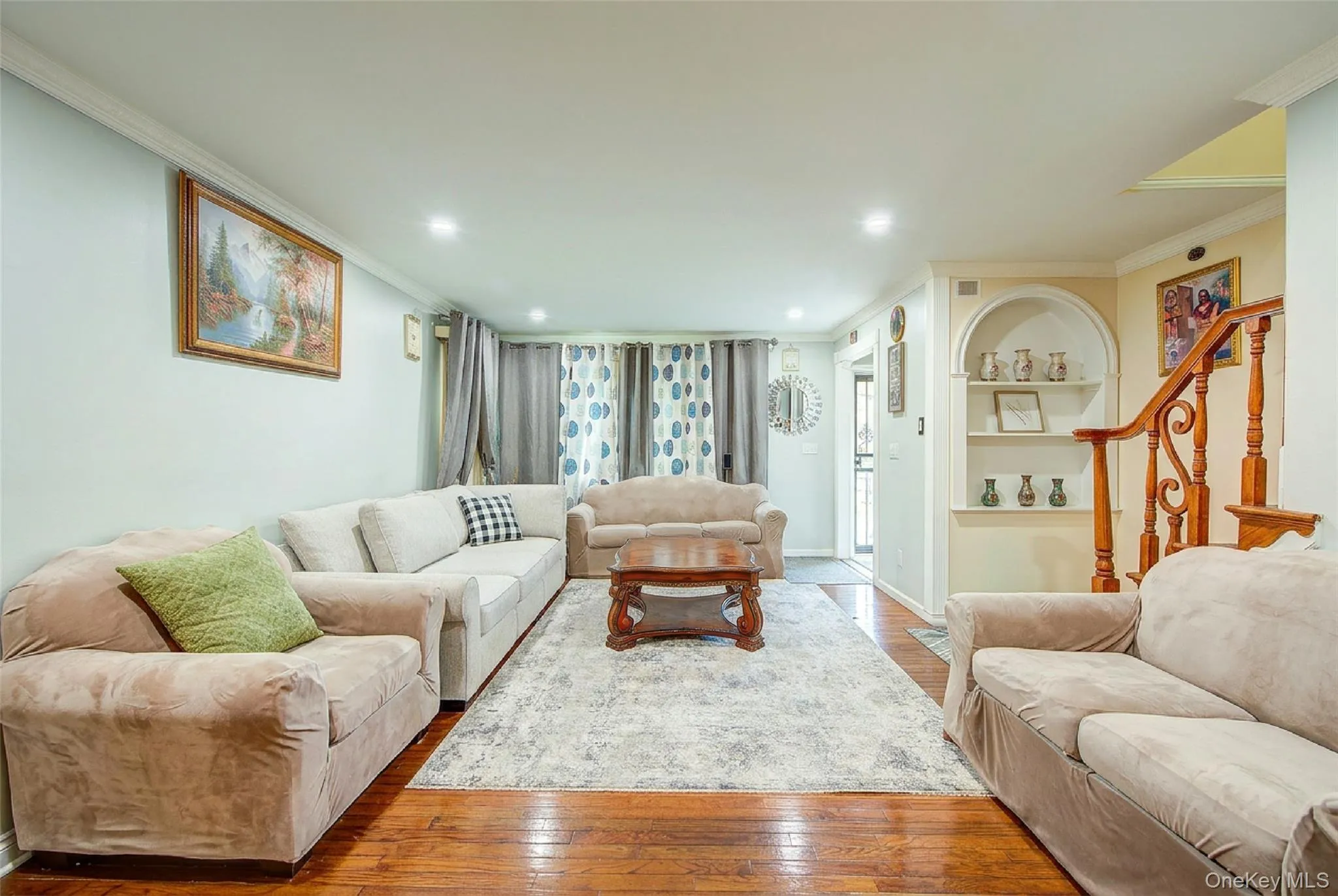 109-18 177th Street, New York, NY, 3 Bedrooms Bedrooms, 9 Rooms Rooms,2 BathroomsBathrooms,Residential,For Rent,177th,0,994856 109-18 177th Street, New York, NY, 3 Bedrooms Bedrooms, 9 Rooms Rooms,2 BathroomsBathrooms,Residential,For Rent,177th,0,994856