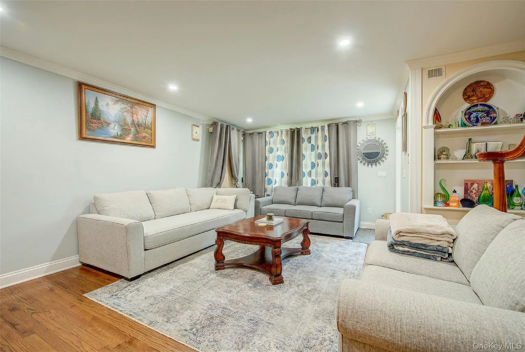 109-18 177th Street, New York, NY, 3 Bedrooms Bedrooms, 9 Rooms Rooms,2 BathroomsBathrooms,Residential,For Rent,177th,0,994856 109-18 177th Street, New York, NY, 3 Bedrooms Bedrooms, 9 Rooms Rooms,2 BathroomsBathrooms,Residential,For Rent,177th,0,994856