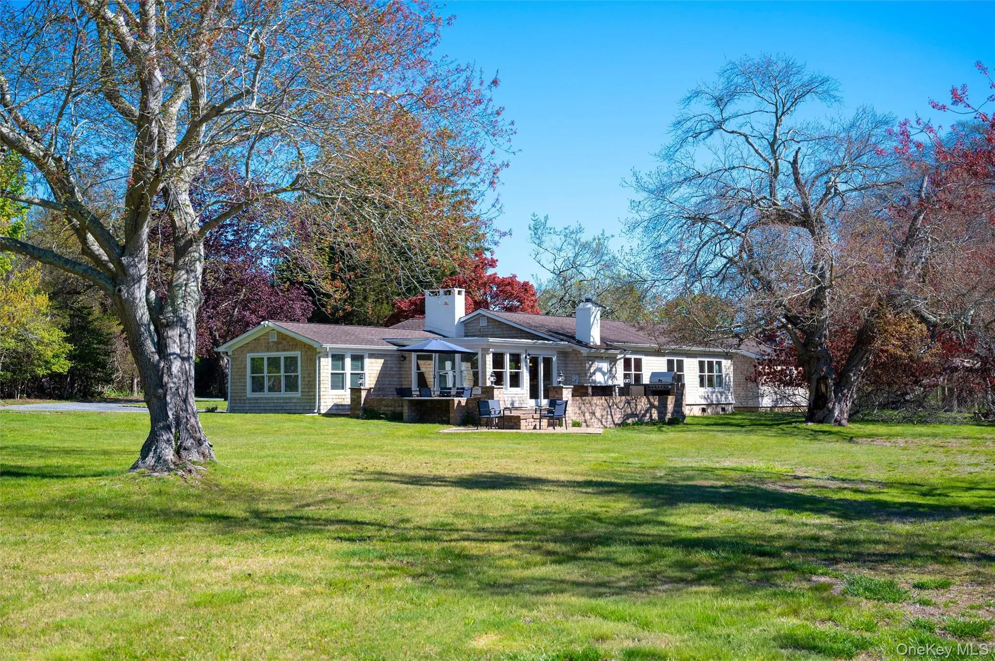 111 Country Road, Southampton, NY, 3 Bedrooms Bedrooms, 8 Rooms Rooms,3 BathroomsBathrooms,Residential,For Rent,Country,0,994875 111 Country Road, Southampton, NY, 3 Bedrooms Bedrooms, 8 Rooms Rooms,3 BathroomsBathrooms,Residential,For Rent,Country,0,994875