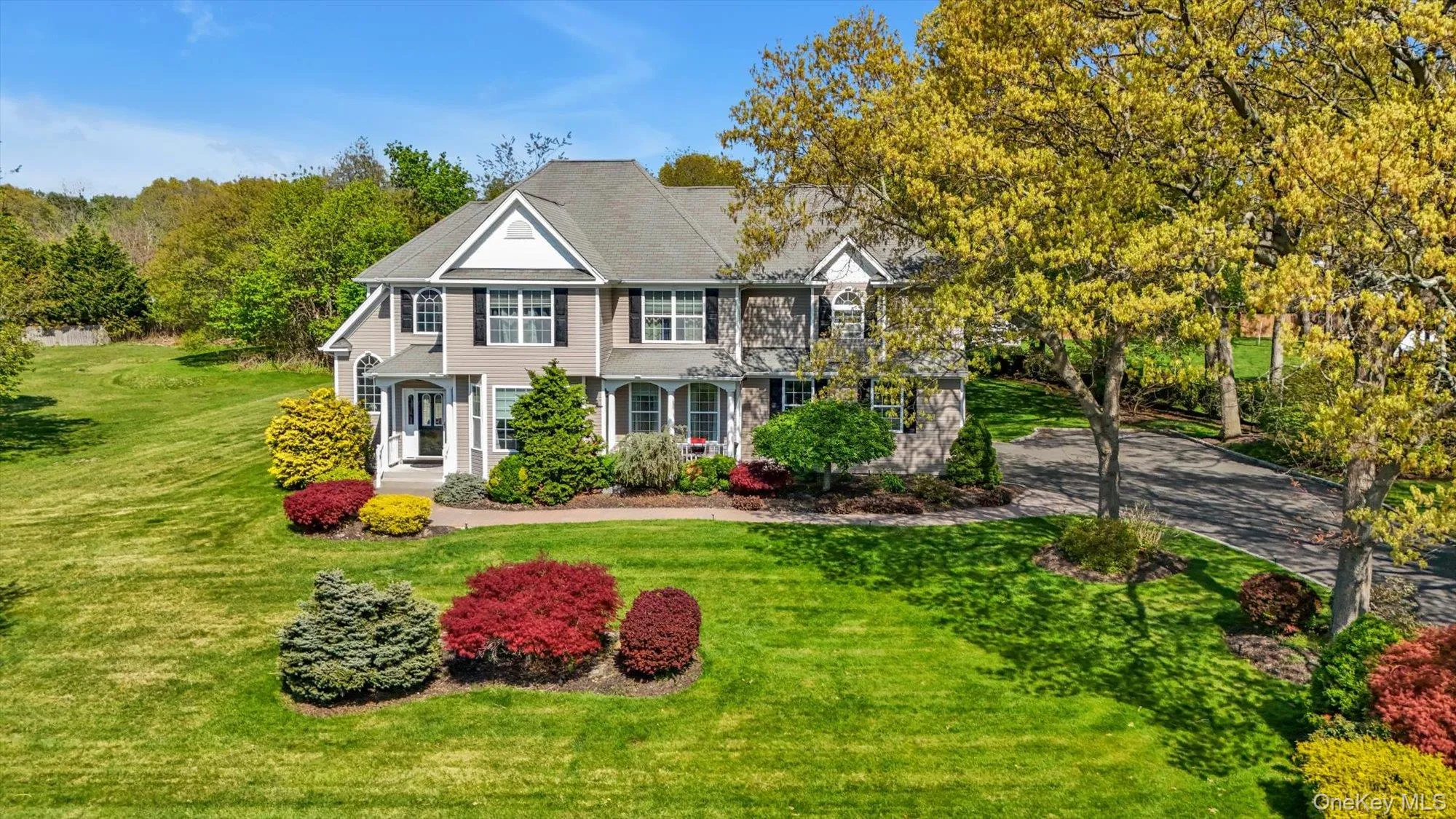 9 Paddock Lane, Brookhaven, NY, 6 Bedrooms Bedrooms, 10 Rooms Rooms,2 BathroomsBathrooms,Residential Sale,For Rent,Paddock,0,994889 9 Paddock Lane, Brookhaven, NY, 6 Bedrooms Bedrooms, 10 Rooms Rooms,2 BathroomsBathrooms,Residential Sale,For Rent,Paddock,0,994889