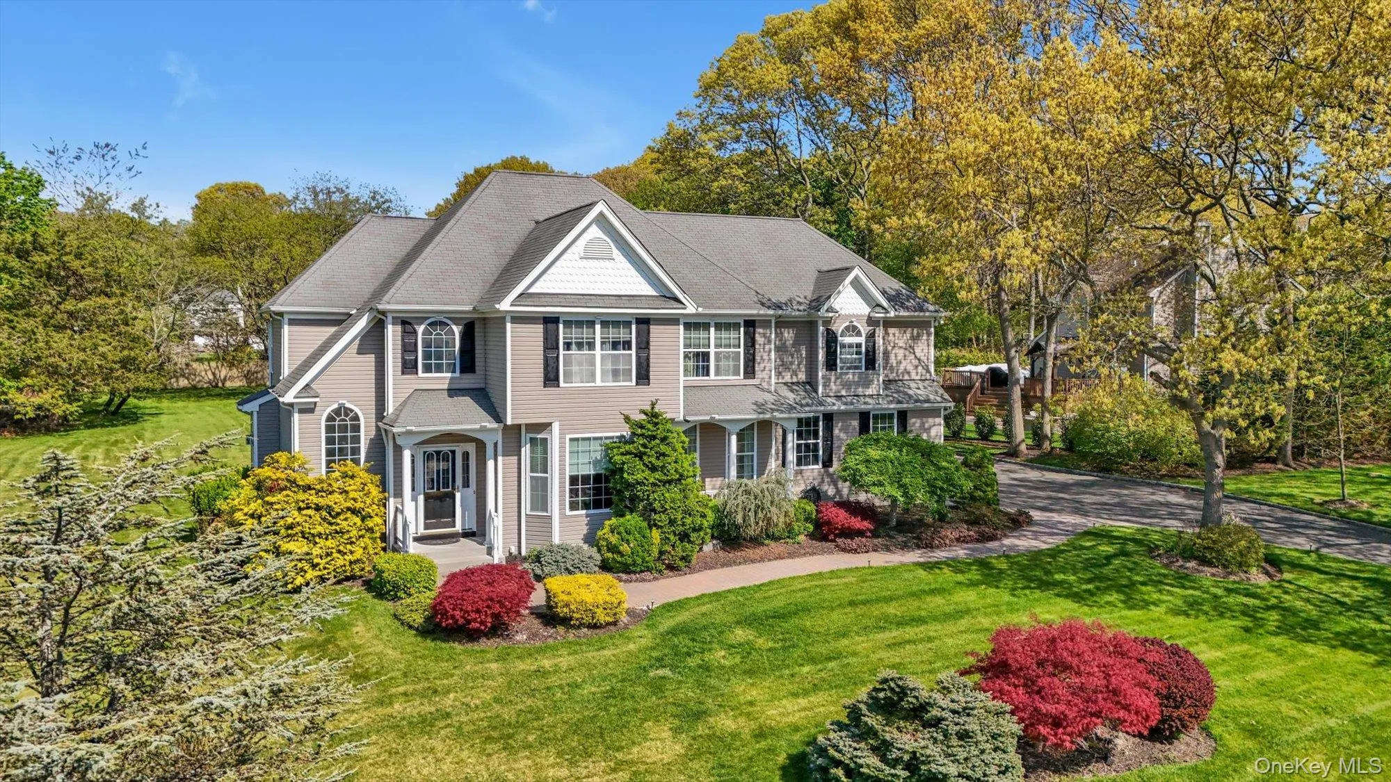 9 Paddock Lane, Brookhaven, NY, 6 Bedrooms Bedrooms, 10 Rooms Rooms,2 BathroomsBathrooms,Residential Sale,For Rent,Paddock,0,994889 9 Paddock Lane, Brookhaven, NY, 6 Bedrooms Bedrooms, 10 Rooms Rooms,2 BathroomsBathrooms,Residential Sale,For Rent,Paddock,0,994889