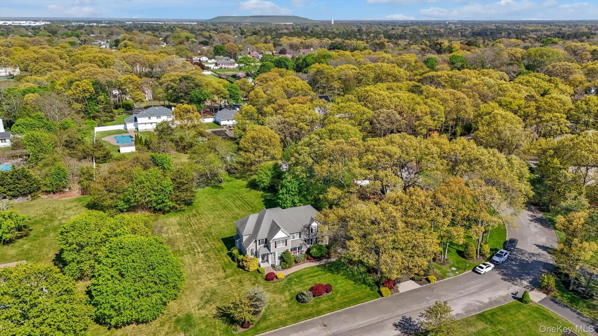 9 Paddock Lane, Brookhaven, NY, 6 Bedrooms Bedrooms, 10 Rooms Rooms,2 BathroomsBathrooms,Residential Sale,For Rent,Paddock,0,994889 9 Paddock Lane, Brookhaven, NY, 6 Bedrooms Bedrooms, 10 Rooms Rooms,2 BathroomsBathrooms,Residential Sale,For Rent,Paddock,0,994889
