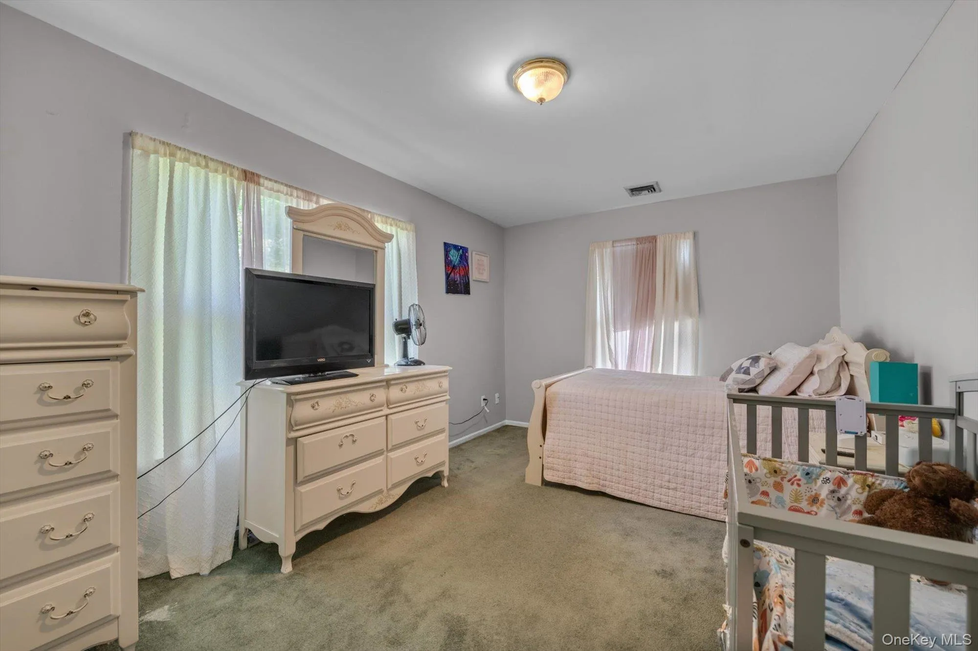 9 Paddock Lane, Brookhaven, NY, 6 Bedrooms Bedrooms, 10 Rooms Rooms,2 BathroomsBathrooms,Residential Sale,For Rent,Paddock,0,994889 9 Paddock Lane, Brookhaven, NY, 6 Bedrooms Bedrooms, 10 Rooms Rooms,2 BathroomsBathrooms,Residential Sale,For Rent,Paddock,0,994889