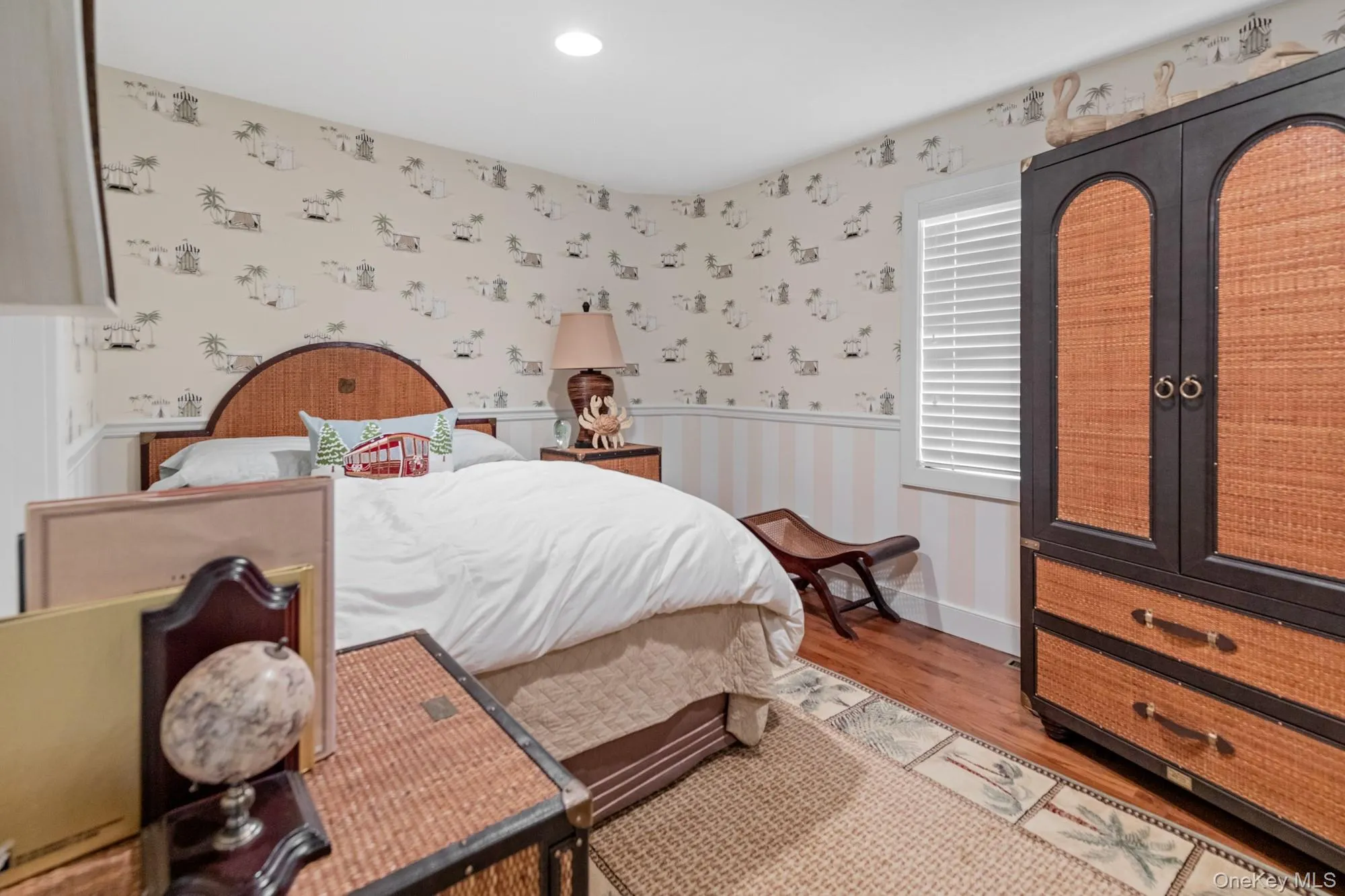 4 Lakewood Lane, Southampton, New York 11959