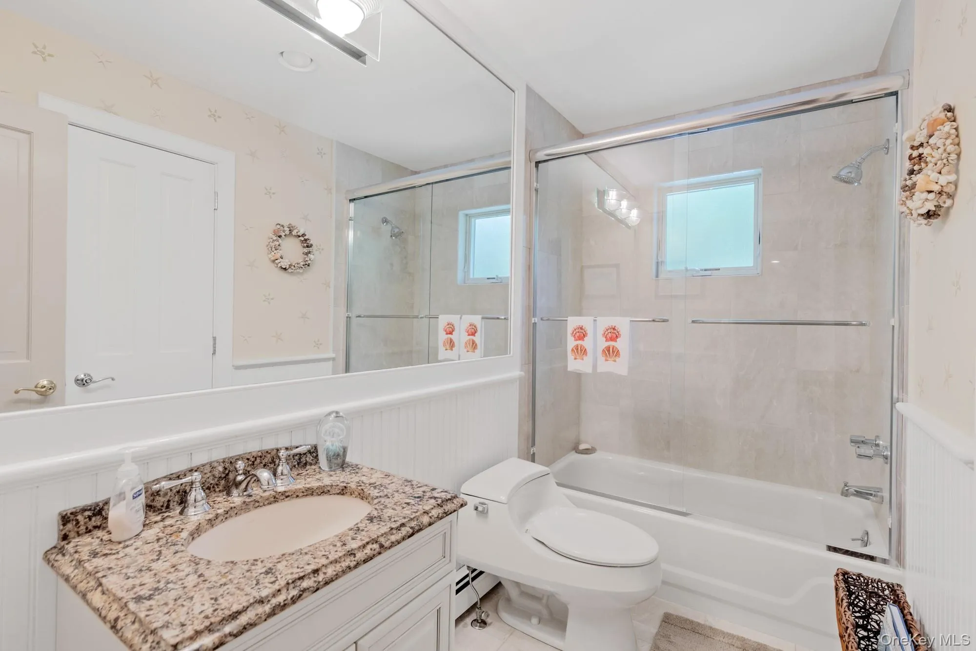 4 Lakewood Lane, Southampton, New York 11959