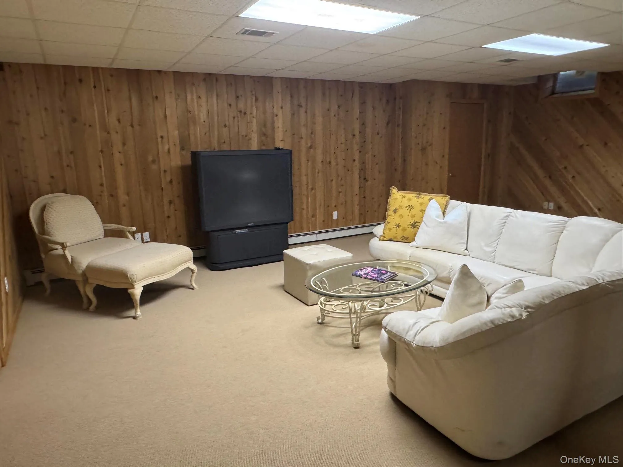 4 Lakewood Lane, Southampton, New York 11959