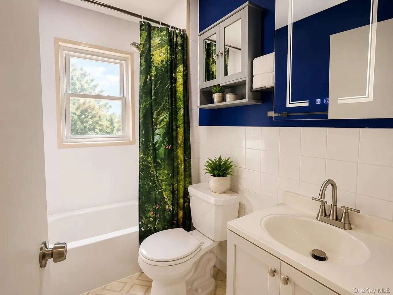 79 Silver Spring Road, New Windsor, NY, 2 Bedrooms Bedrooms, 5 Rooms Rooms,1 BathroomBathrooms,Residential,For Rent,Silver Spring,0,994919 79 Silver Spring Road, New Windsor, NY, 2 Bedrooms Bedrooms, 5 Rooms Rooms,1 BathroomBathrooms,Residential,For Rent,Silver Spring,0,994919