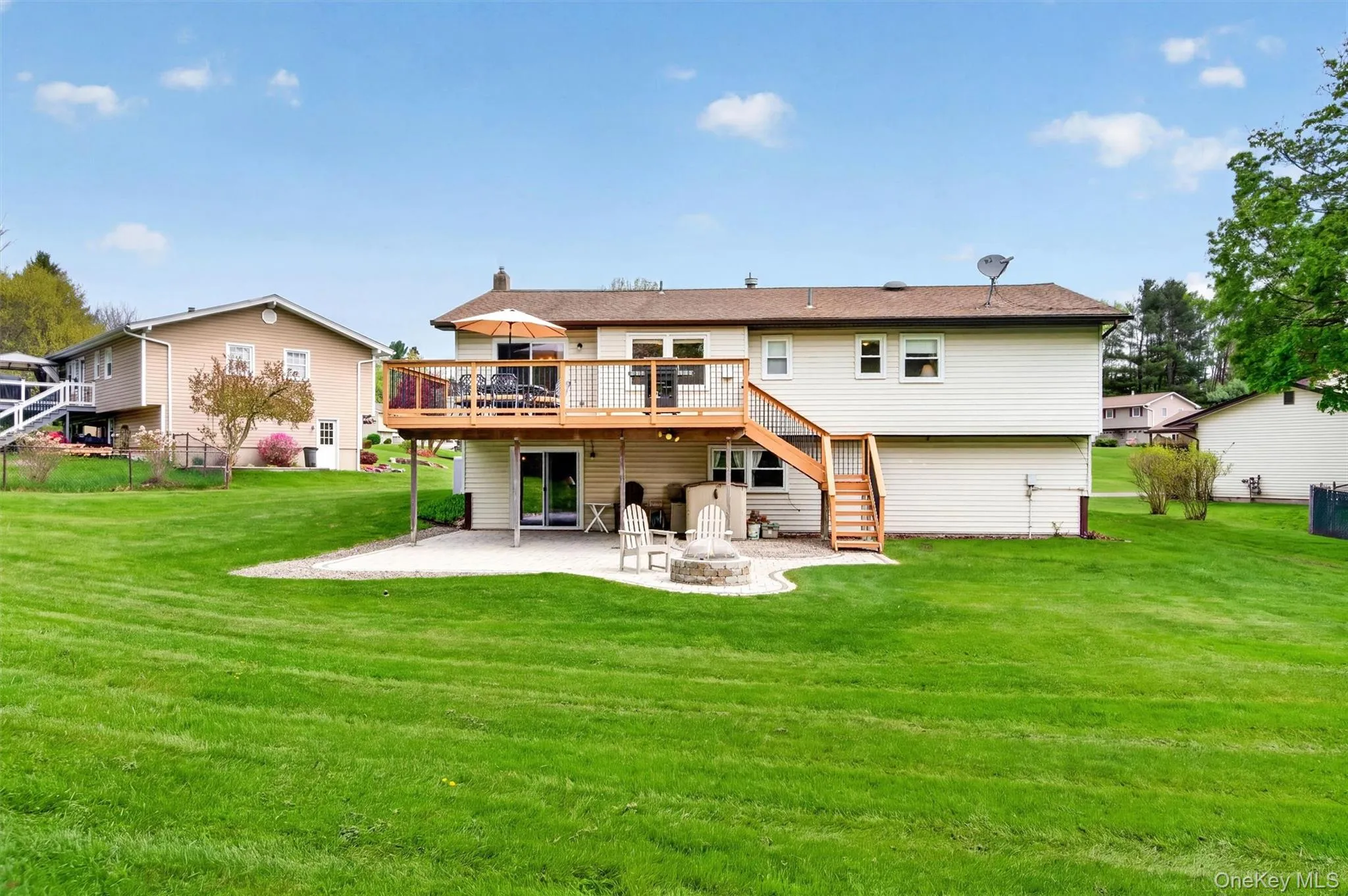 Overlook Estates offers the perfect balance between privacy and neighborhood. Overlook Estates offers the perfect balance between privacy and neighborhood.
