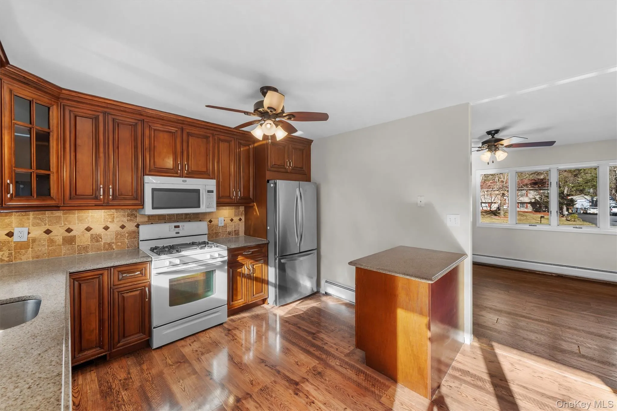 3 Fredrick Drive, Monroe, NY, 3 Bedrooms Bedrooms, 7 Rooms Rooms,2 BathroomsBathrooms,Residential Lease,For Rent,Fredrick Drive,0,994962 3 Fredrick Drive, Monroe, NY, 3 Bedrooms Bedrooms, 7 Rooms Rooms,2 BathroomsBathrooms,Residential Lease,For Rent,Fredrick Drive,0,994962