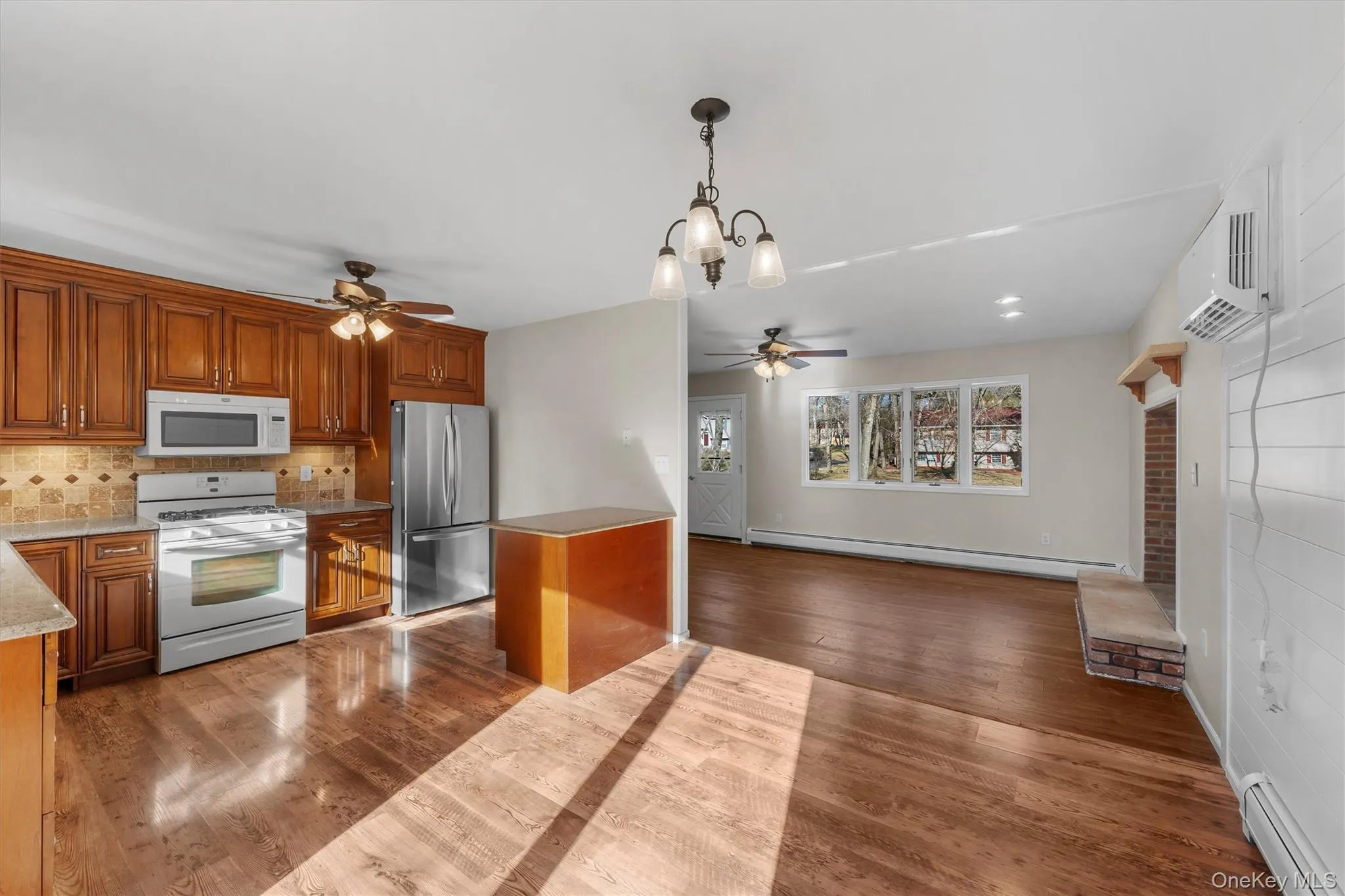 3 Fredrick Drive, Monroe, NY, 3 Bedrooms Bedrooms, 7 Rooms Rooms,2 BathroomsBathrooms,Residential Lease,For Rent,Fredrick Drive,0,994962 3 Fredrick Drive, Monroe, NY, 3 Bedrooms Bedrooms, 7 Rooms Rooms,2 BathroomsBathrooms,Residential Lease,For Rent,Fredrick Drive,0,994962
