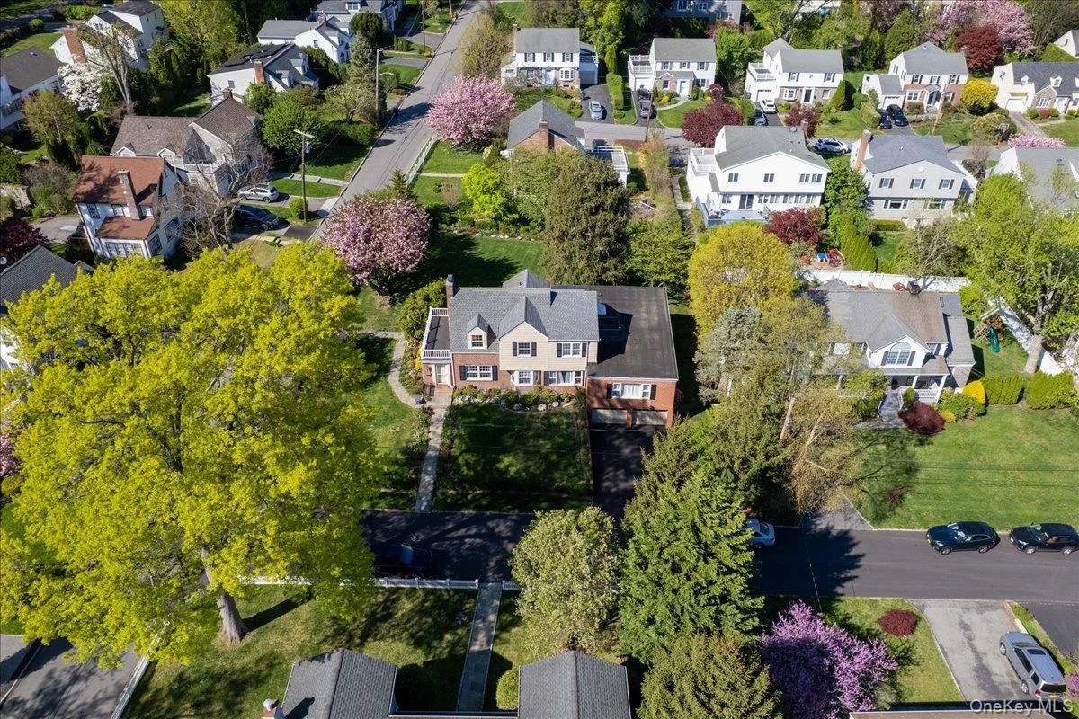 Aerial view featuring a residential view Aerial view featuring a residential view