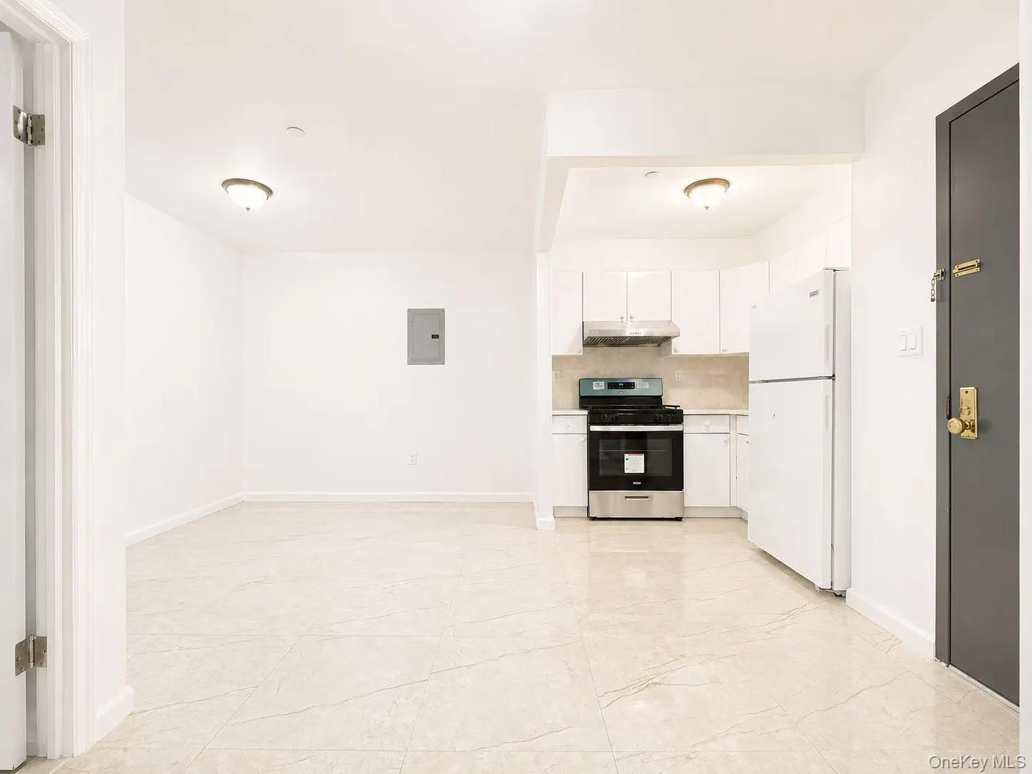 90-17 56 Avenue, New York, NY, 2 Bedrooms Bedrooms, 5 Rooms Rooms,1 BathroomBathrooms,Residential Lease,For Rent,56,0,994971 90-17 56 Avenue, New York, NY, 2 Bedrooms Bedrooms, 5 Rooms Rooms,1 BathroomBathrooms,Residential Lease,For Rent,56,0,994971
