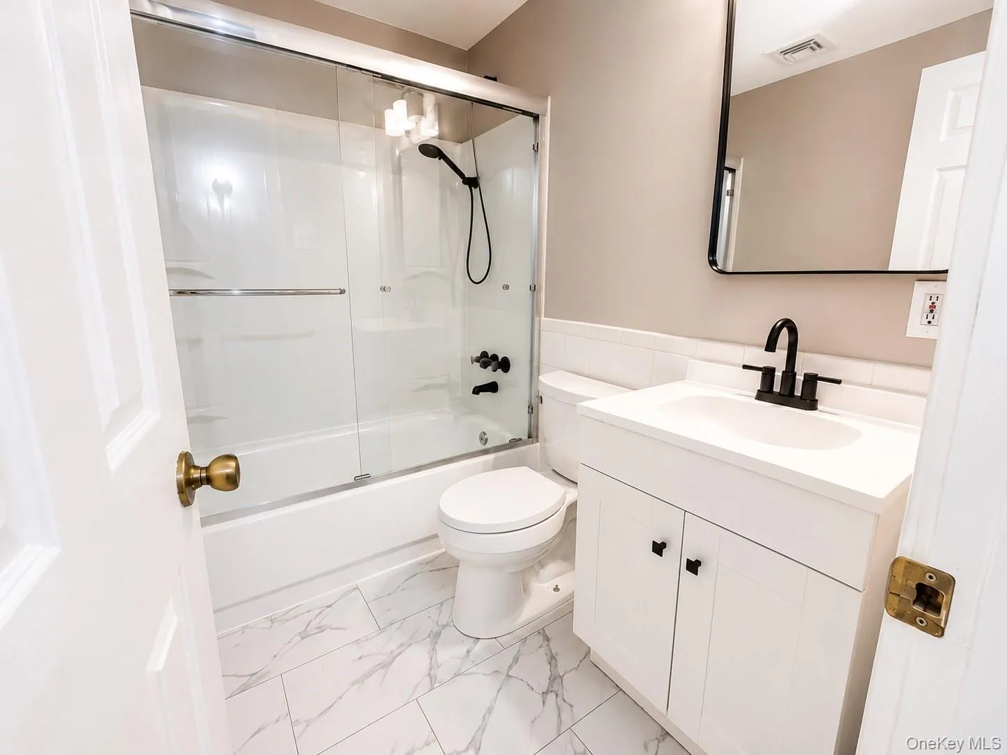 88 Matsunaye Drive, Brookhaven, NY, 3 Bedrooms Bedrooms, 8 Rooms Rooms,1 BathroomBathrooms,Residential,For Rent,Matsunaye,0,KEY994973 88 Matsunaye Drive, Brookhaven, NY, 3 Bedrooms Bedrooms, 8 Rooms Rooms,1 BathroomBathrooms,Residential,For Rent,Matsunaye,0,KEY994973