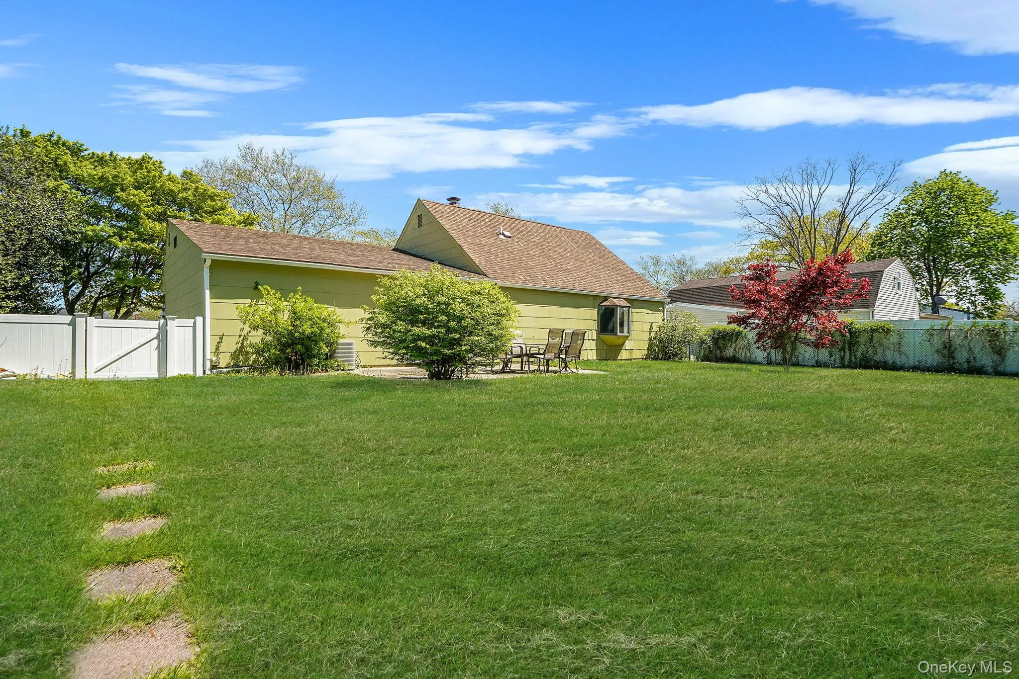 88 Matsunaye Drive, Brookhaven, NY, 3 Bedrooms Bedrooms, 8 Rooms Rooms,1 BathroomBathrooms,Residential,For Rent,Matsunaye,0,994973 88 Matsunaye Drive, Brookhaven, NY, 3 Bedrooms Bedrooms, 8 Rooms Rooms,1 BathroomBathrooms,Residential,For Rent,Matsunaye,0,994973