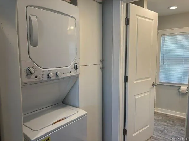 424 Bayville Avenue, Oyster Bay, NY, 1 Room Rooms,1 BathroomBathrooms,Residential Lease,For Rent,Bayville,0,994978 424 Bayville Avenue, Oyster Bay, NY, 1 Room Rooms,1 BathroomBathrooms,Residential Lease,For Rent,Bayville,0,994978