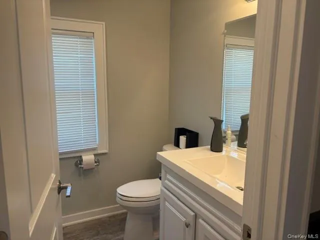 424 Bayville Avenue, Oyster Bay, NY, 1 Room Rooms,1 BathroomBathrooms,Residential Lease,For Rent,Bayville,0,994978 424 Bayville Avenue, Oyster Bay, NY, 1 Room Rooms,1 BathroomBathrooms,Residential Lease,For Rent,Bayville,0,994978