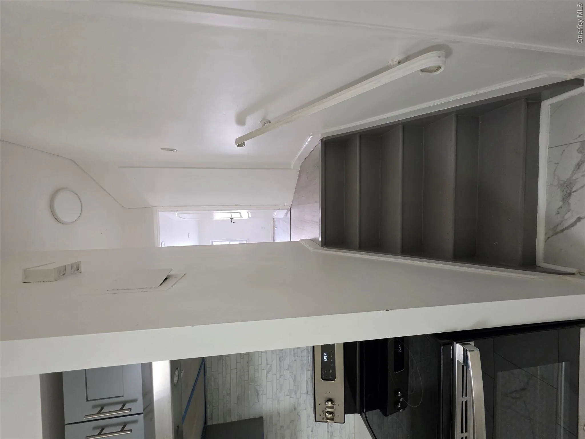 149-17 84th Street, New York, NY, 1 Bedroom Bedrooms, 3 Rooms Rooms,1 BathroomBathrooms,Residential Lease,For Rent,84th,0,994984 149-17 84th Street, New York, NY, 1 Bedroom Bedrooms, 3 Rooms Rooms,1 BathroomBathrooms,Residential Lease,For Rent,84th,0,994984