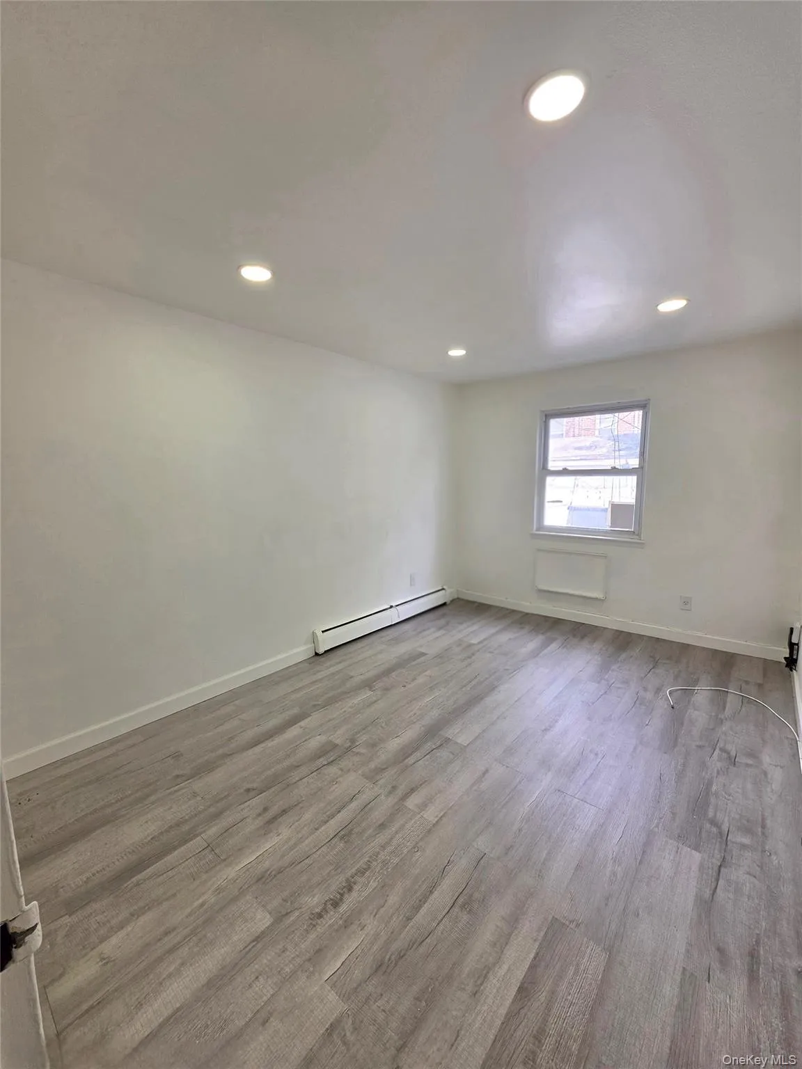 149-17 84th Street, New York, NY, 1 Bedroom Bedrooms, 3 Rooms Rooms,1 BathroomBathrooms,Residential Lease,For Rent,84th,0,994984 149-17 84th Street, New York, NY, 1 Bedroom Bedrooms, 3 Rooms Rooms,1 BathroomBathrooms,Residential Lease,For Rent,84th,0,994984