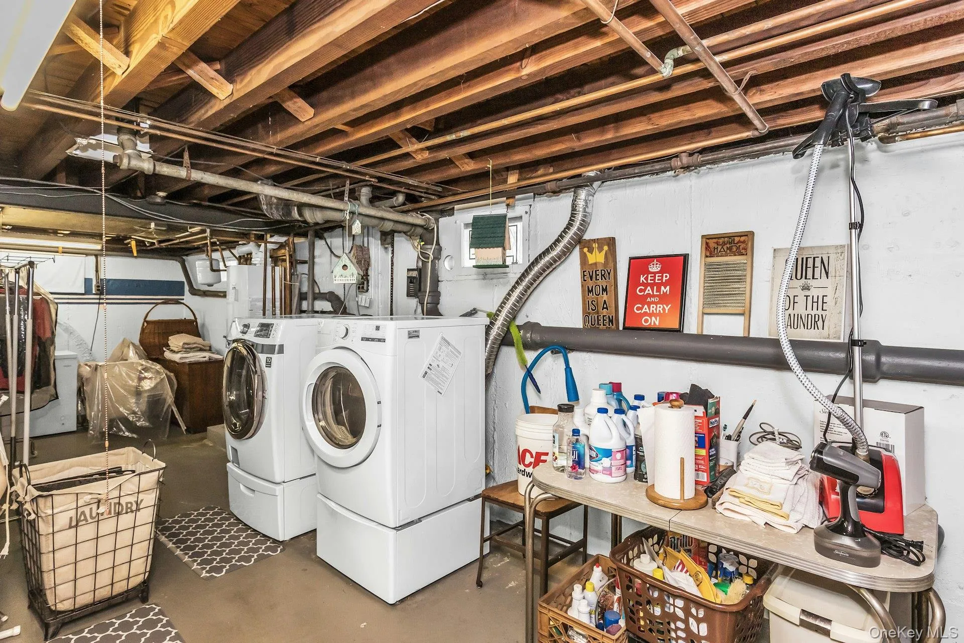 Washer/dryer utilities Washer/dryer utilities