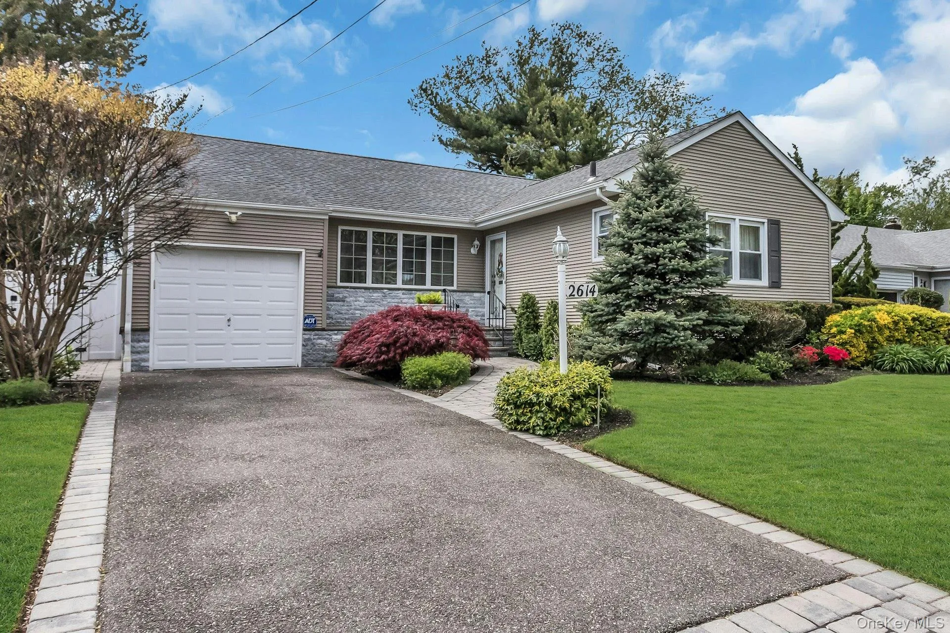2614 Soper Avenue, Hempstead, NY, 3 Bedrooms Bedrooms, 7 Rooms Rooms,2 BathroomsBathrooms,Residential Sale,For Rent,Soper,0,994989 2614 Soper Avenue, Hempstead, NY, 3 Bedrooms Bedrooms, 7 Rooms Rooms,2 BathroomsBathrooms,Residential Sale,For Rent,Soper,0,994989
