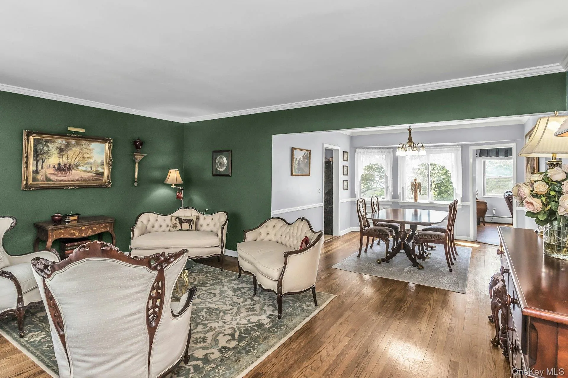 Living Rm/Dining Rm Living Rm/Dining Rm