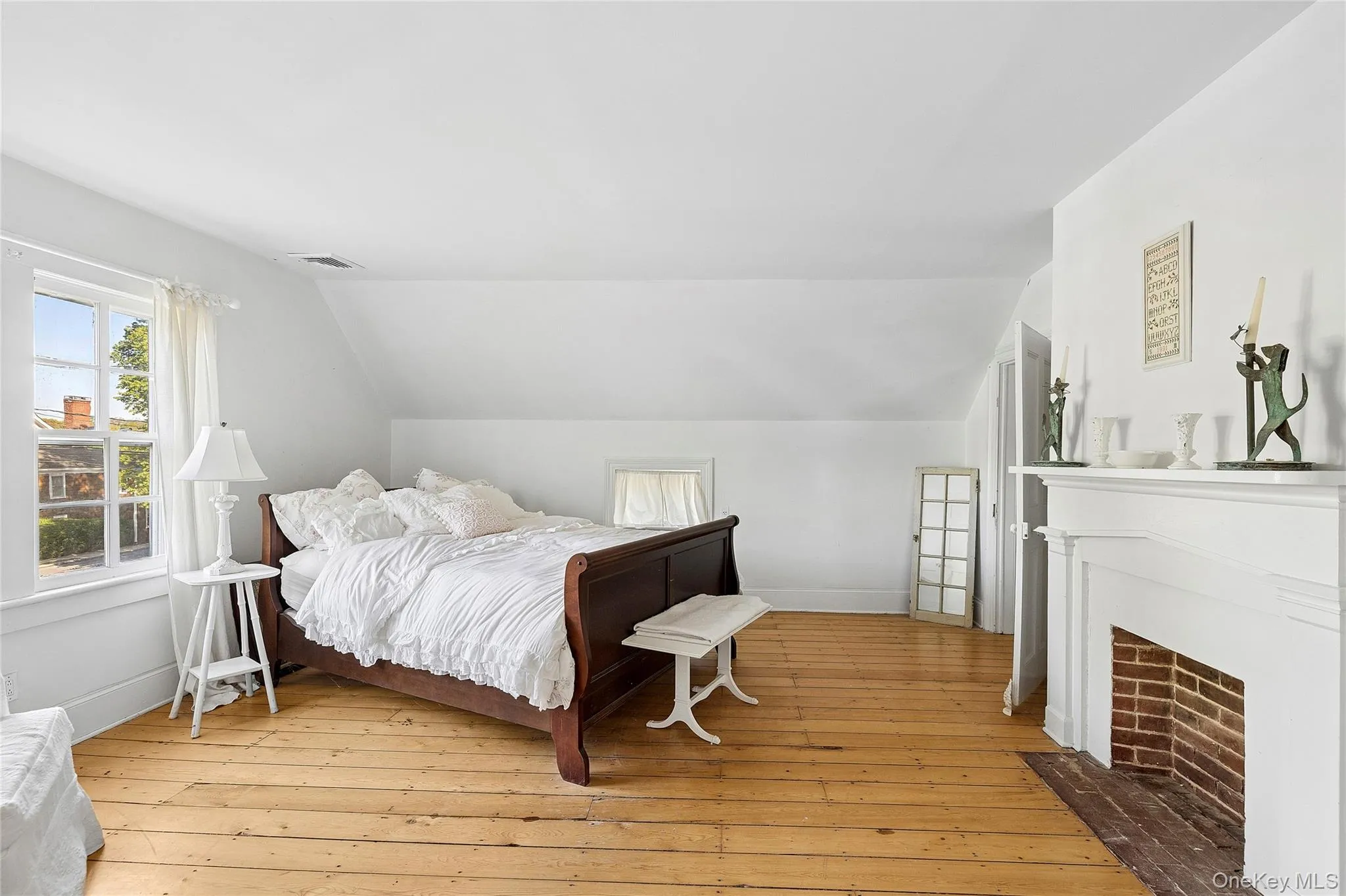 3rd Bedroom 3rd Bedroom