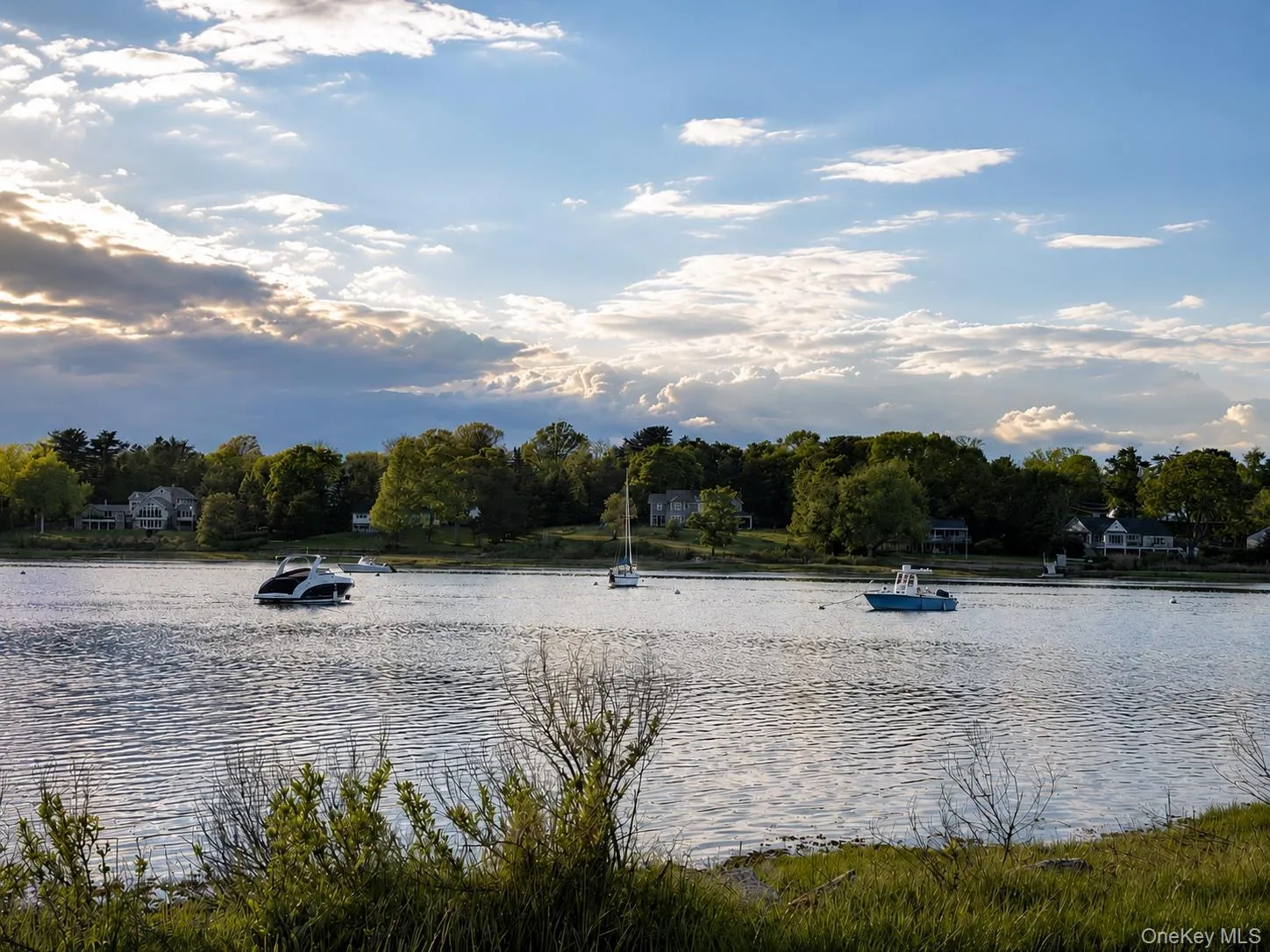 45 Shore Road, Brookhaven, NY, 4 Bedrooms Bedrooms, 7 Rooms Rooms,2 BathroomsBathrooms,Residential,For Rent,Shore,0,994993 45 Shore Road, Brookhaven, NY, 4 Bedrooms Bedrooms, 7 Rooms Rooms,2 BathroomsBathrooms,Residential,For Rent,Shore,0,994993