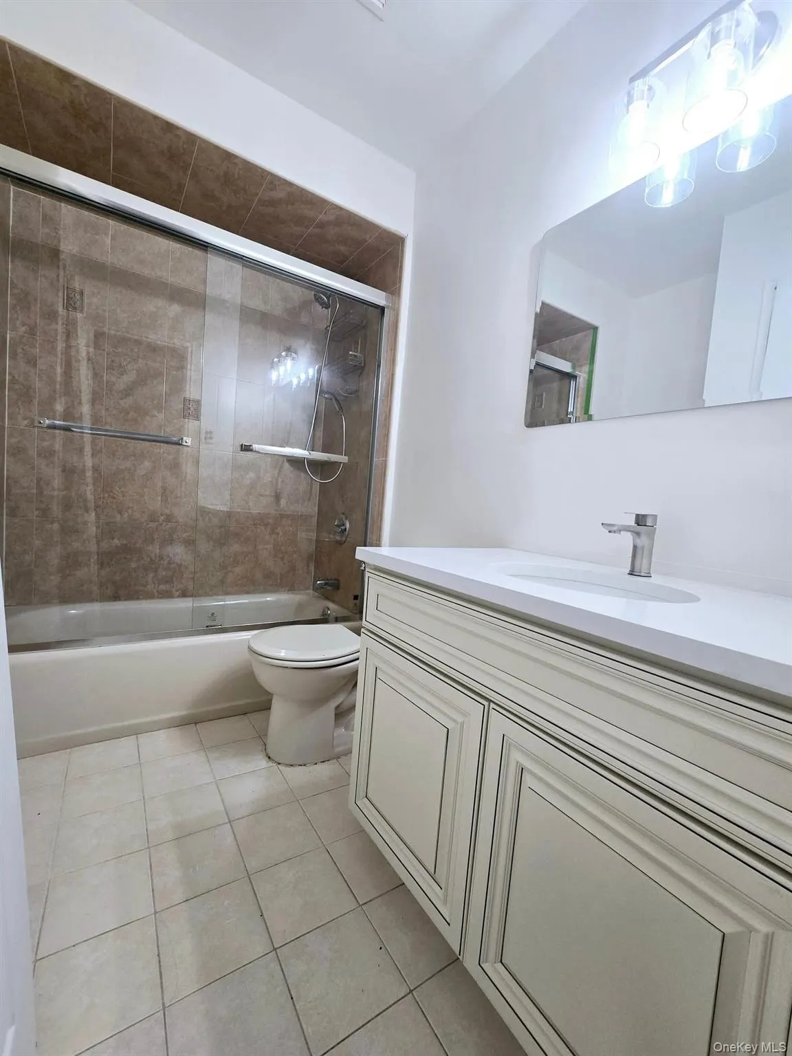 149-17 84th Street, New York, NY, 3 Bedrooms Bedrooms, 7 Rooms Rooms,1 BathroomBathrooms,Residential Lease,For Rent,84th Street,0,994996 149-17 84th Street, New York, NY, 3 Bedrooms Bedrooms, 7 Rooms Rooms,1 BathroomBathrooms,Residential Lease,For Rent,84th Street,0,994996