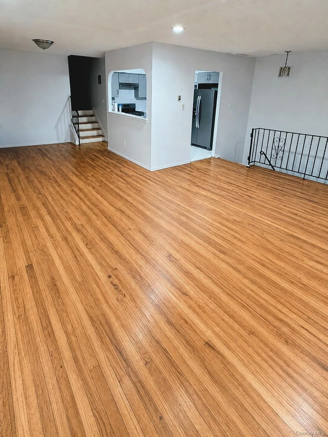 149-17 84th Street, New York, NY, 3 Bedrooms Bedrooms, 7 Rooms Rooms,1 BathroomBathrooms,Residential Lease,For Rent,84th Street,0,994996 149-17 84th Street, New York, NY, 3 Bedrooms Bedrooms, 7 Rooms Rooms,1 BathroomBathrooms,Residential Lease,For Rent,84th Street,0,994996