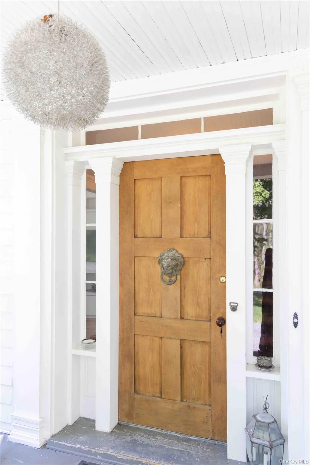 Entry wooden door Entry wooden door