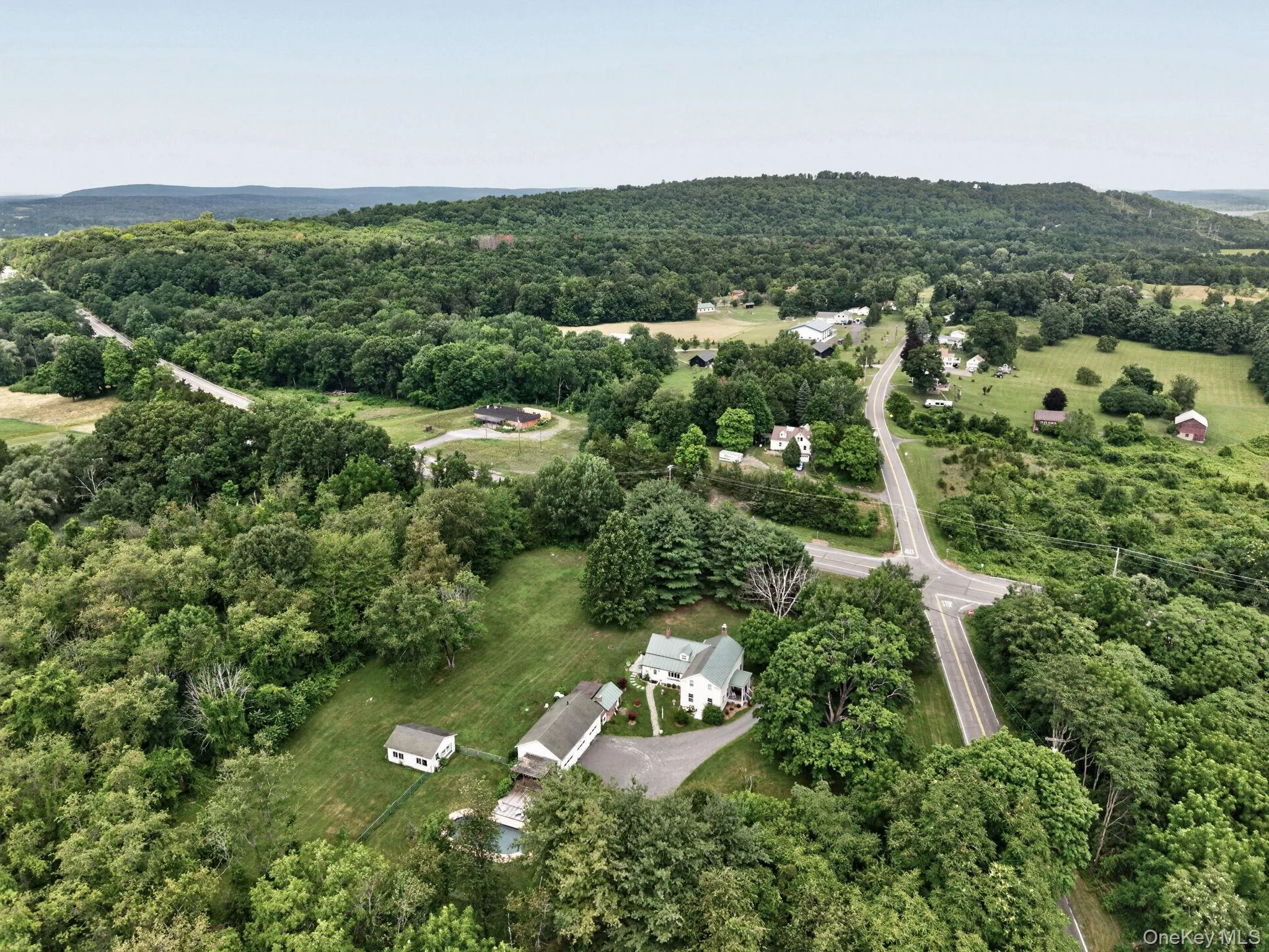 210 Middle Road, Hudson, NY, 4 Bedrooms Bedrooms, 12 Rooms Rooms,2 BathroomsBathrooms,Residential,For Rent,Middle,0,995000 210 Middle Road, Hudson, NY, 4 Bedrooms Bedrooms, 12 Rooms Rooms,2 BathroomsBathrooms,Residential,For Rent,Middle,0,995000