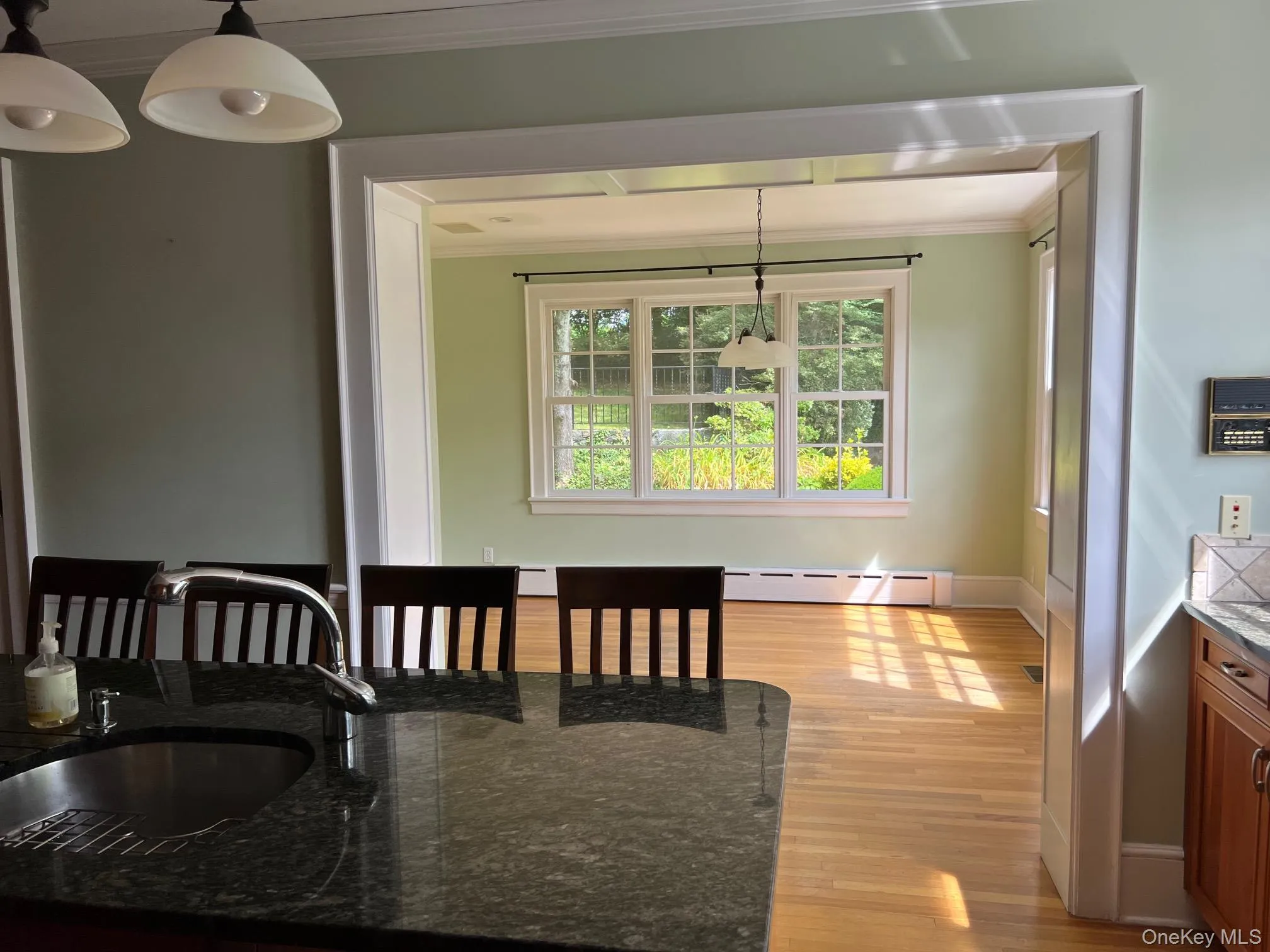 246 Beechmont Drive, New Rochelle, NY, 6 Bedrooms Bedrooms, 10 Rooms Rooms,3 BathroomsBathrooms,Residential Lease,For Rent,Beechmont,0,995003 246 Beechmont Drive, New Rochelle, NY, 6 Bedrooms Bedrooms, 10 Rooms Rooms,3 BathroomsBathrooms,Residential Lease,For Rent,Beechmont,0,995003