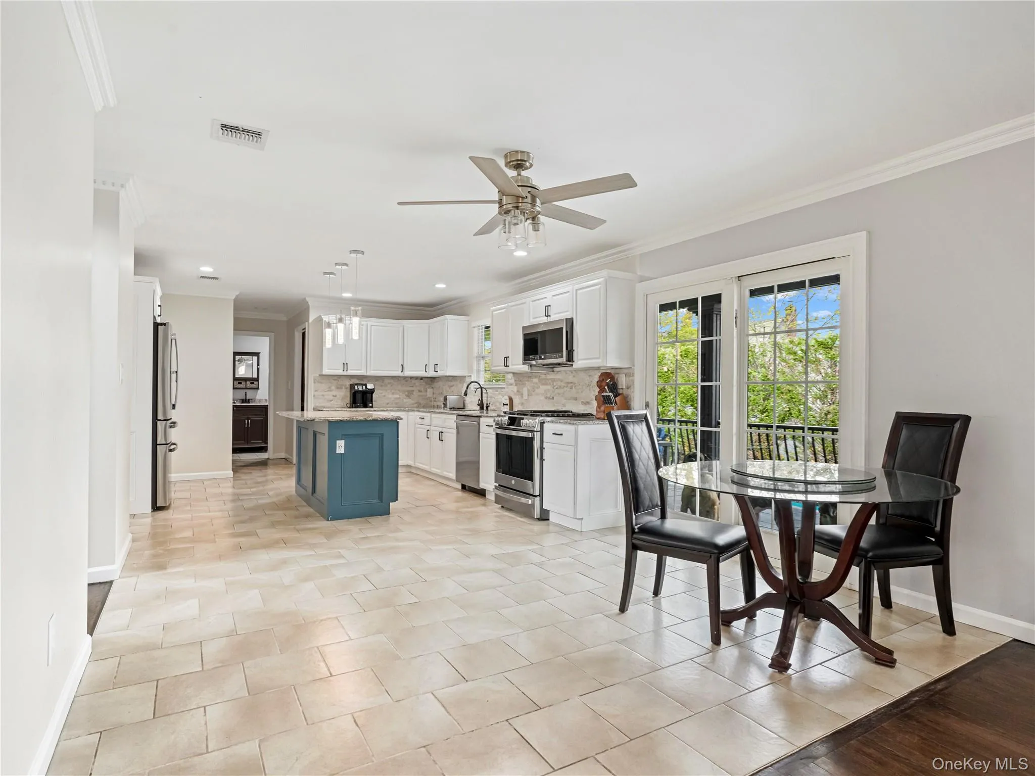 250 5th Street, Babylon, NY, 5 Bedrooms Bedrooms, 8 Rooms Rooms,3 BathroomsBathrooms,Residential,For Rent,5th,0,995007 250 5th Street, Babylon, NY, 5 Bedrooms Bedrooms, 8 Rooms Rooms,3 BathroomsBathrooms,Residential,For Rent,5th,0,995007