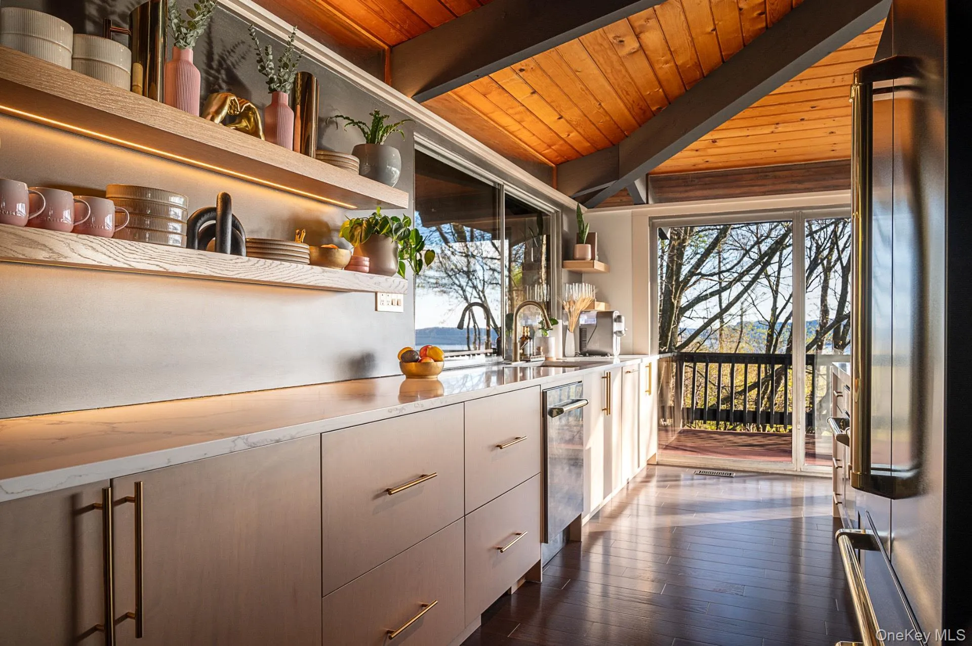 137 Cedar Lane, Ossining, NY, 4 Bedrooms Bedrooms, 10 Rooms Rooms,2 BathroomsBathrooms,Residential Lease,For Rent,Cedar,0,995010 137 Cedar Lane, Ossining, NY, 4 Bedrooms Bedrooms, 10 Rooms Rooms,2 BathroomsBathrooms,Residential Lease,For Rent,Cedar,0,995010