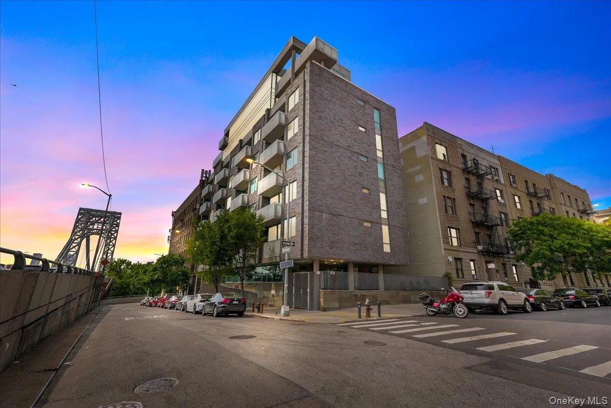 40 Pinehurst Avenue, New York, NY, 2 Bedrooms Bedrooms, 6 Rooms Rooms,1 BathroomBathrooms,Residential,For Rent,Pinehurst,0,995018 40 Pinehurst Avenue, New York, NY, 2 Bedrooms Bedrooms, 6 Rooms Rooms,1 BathroomBathrooms,Residential,For Rent,Pinehurst,0,995018