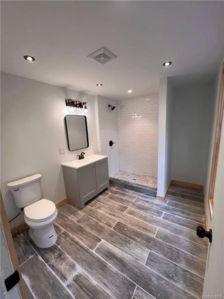30 River Street, Stamford, NY, 4 Bedrooms Bedrooms, 14 Rooms Rooms,3 BathroomsBathrooms,Residential Sale,For Rent,River,0,995036 30 River Street, Stamford, NY, 4 Bedrooms Bedrooms, 14 Rooms Rooms,3 BathroomsBathrooms,Residential Sale,For Rent,River,0,995036