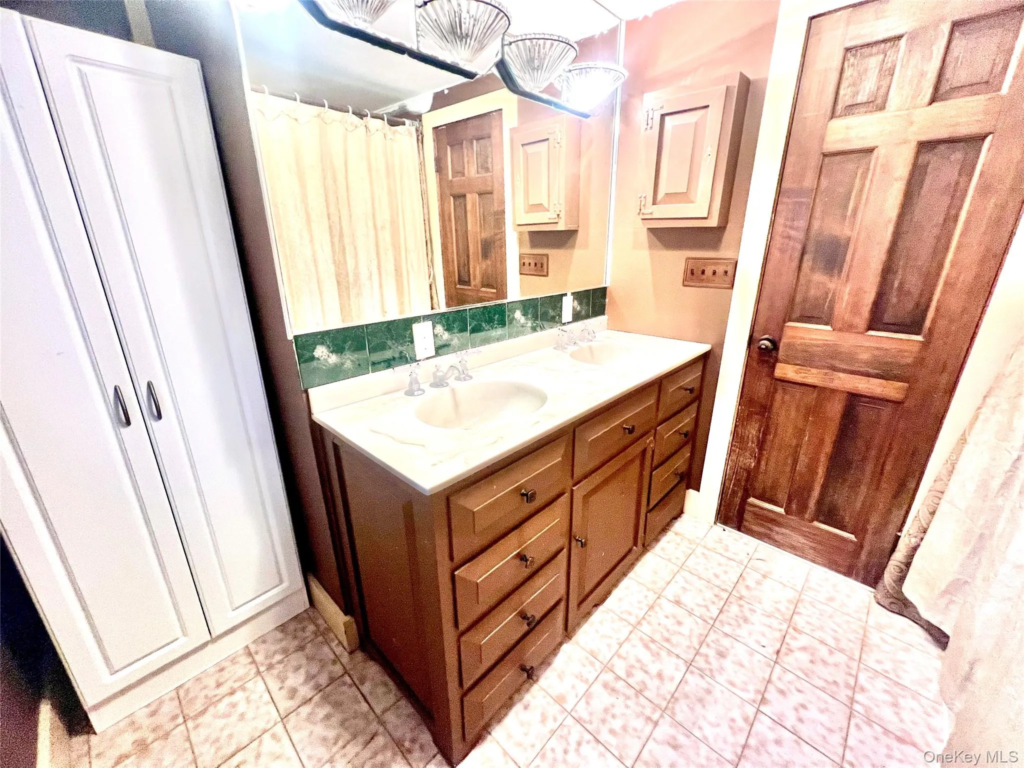 57 Hubbard Road, Wallkill, NY, 3 Bedrooms Bedrooms, 10 Rooms Rooms,1 BathroomBathrooms,Residential Lease,For Rent,Hubbard,0,995049 57 Hubbard Road, Wallkill, NY, 3 Bedrooms Bedrooms, 10 Rooms Rooms,1 BathroomBathrooms,Residential Lease,For Rent,Hubbard,0,995049