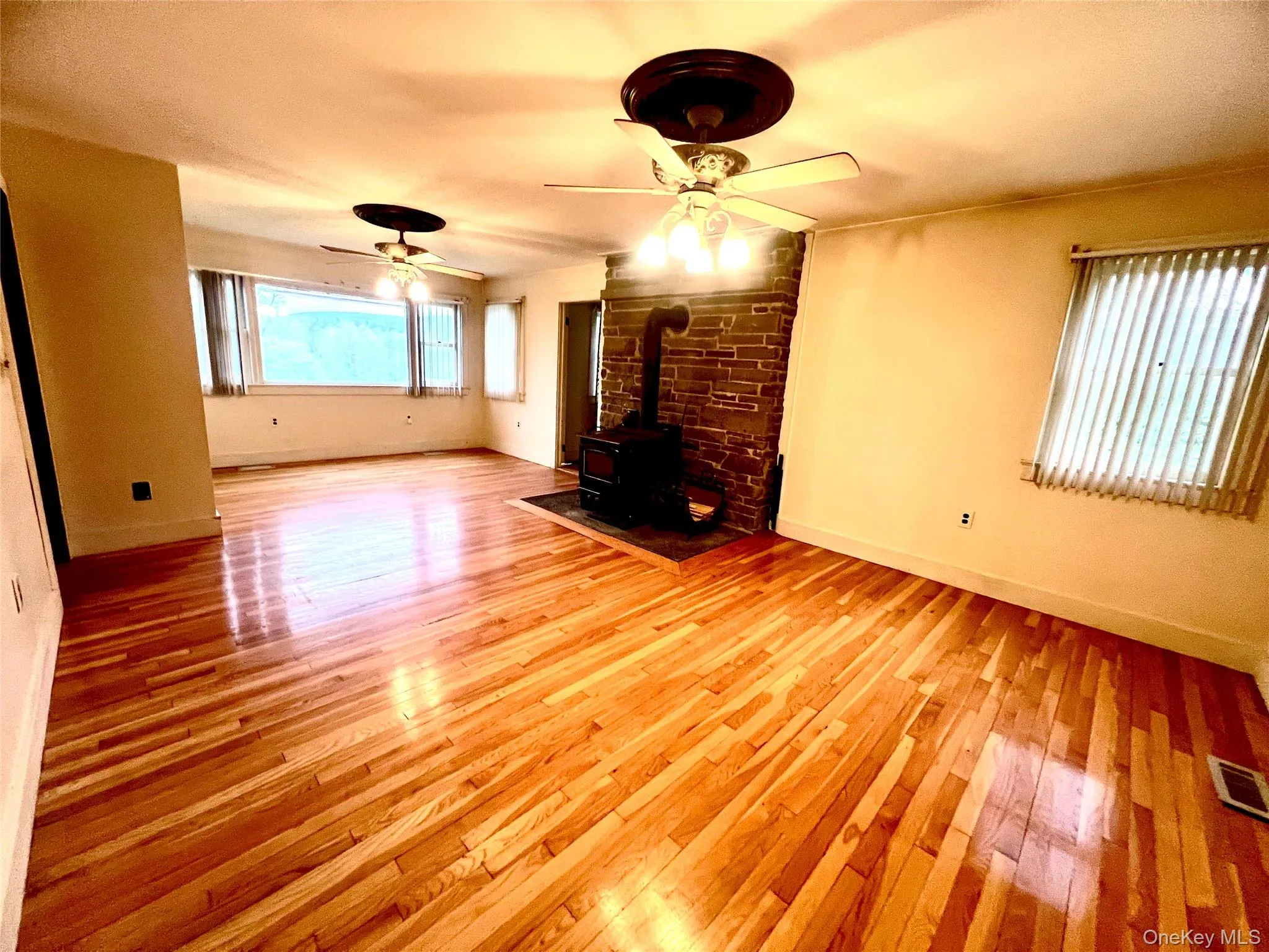 57 Hubbard Road, Wallkill, NY, 3 Bedrooms Bedrooms, 10 Rooms Rooms,1 BathroomBathrooms,Residential Lease,For Rent,Hubbard,0,995049 57 Hubbard Road, Wallkill, NY, 3 Bedrooms Bedrooms, 10 Rooms Rooms,1 BathroomBathrooms,Residential Lease,For Rent,Hubbard,0,995049