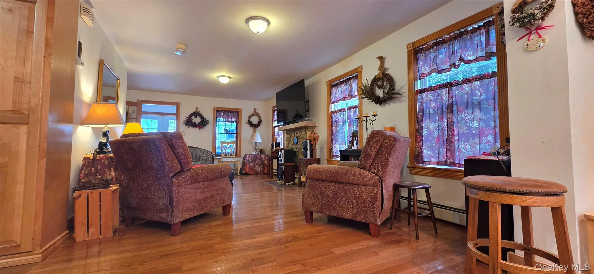 65 Sarine Road, Thompson, NY, 3 Bedrooms Bedrooms, 5 Rooms Rooms,2 BathroomsBathrooms,Residential,For Rent,Sarine,0,995074 65 Sarine Road, Thompson, NY, 3 Bedrooms Bedrooms, 5 Rooms Rooms,2 BathroomsBathrooms,Residential,For Rent,Sarine,0,995074
